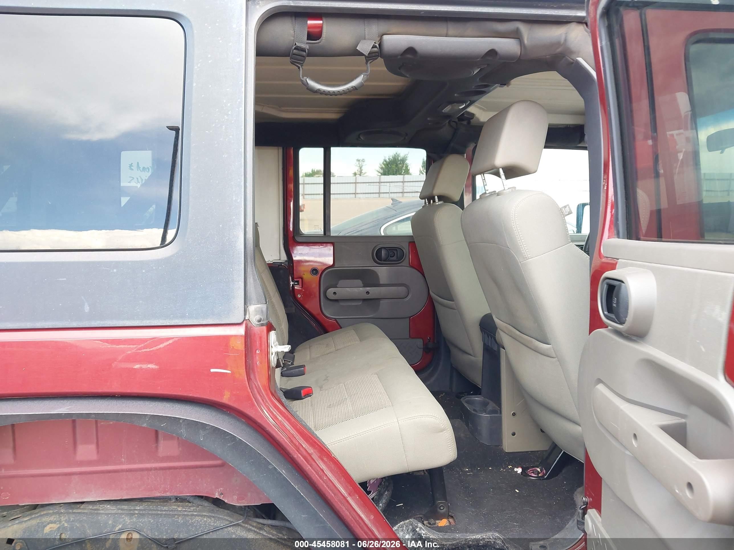 2009 Jeep Wrangler Unlimited Rubicon Red vin: 1J4GA69119L776735