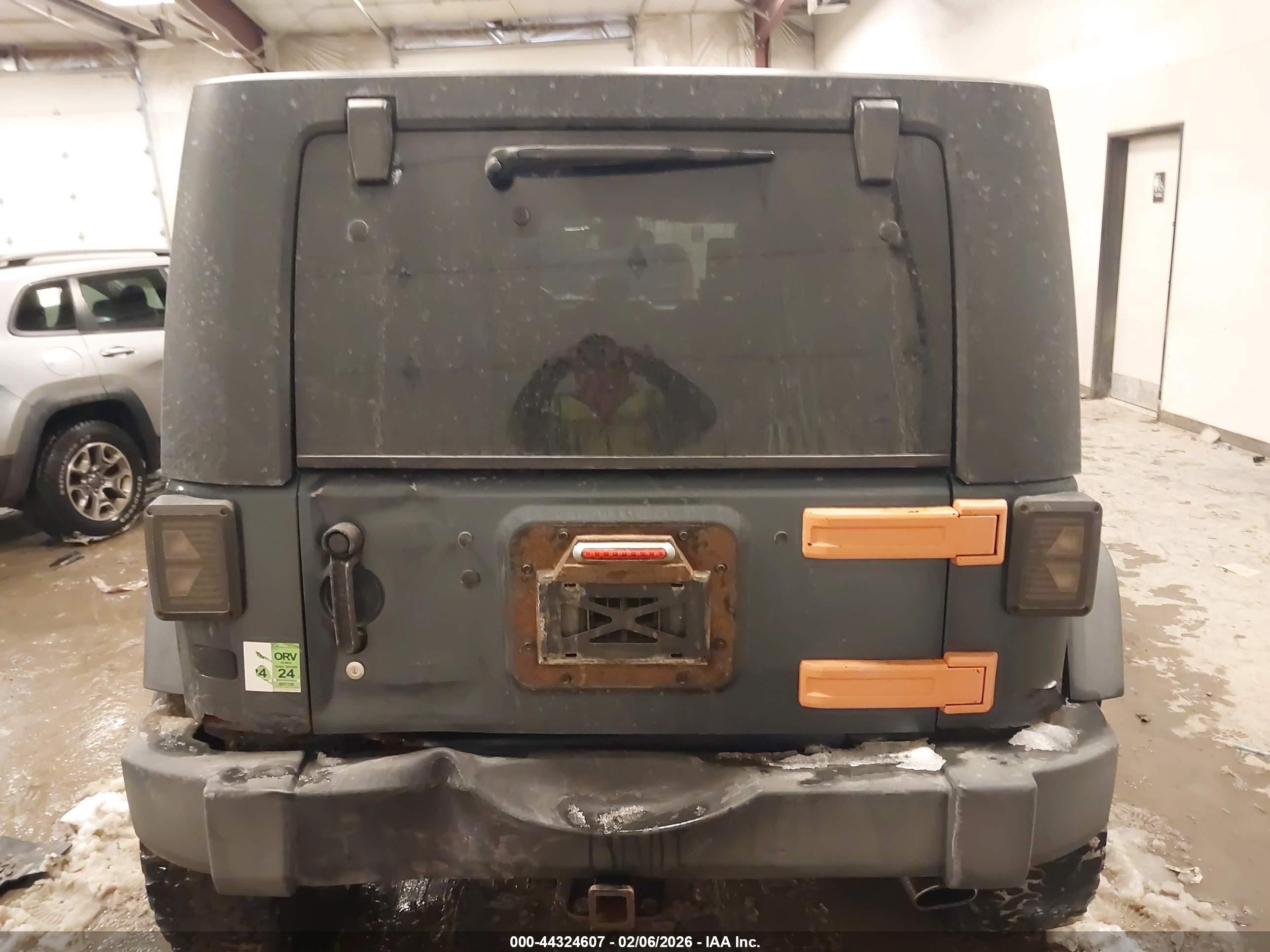 2008 Jeep Wrangler Unlimited Rubicon Gray vin: 1J4GA69148L593148