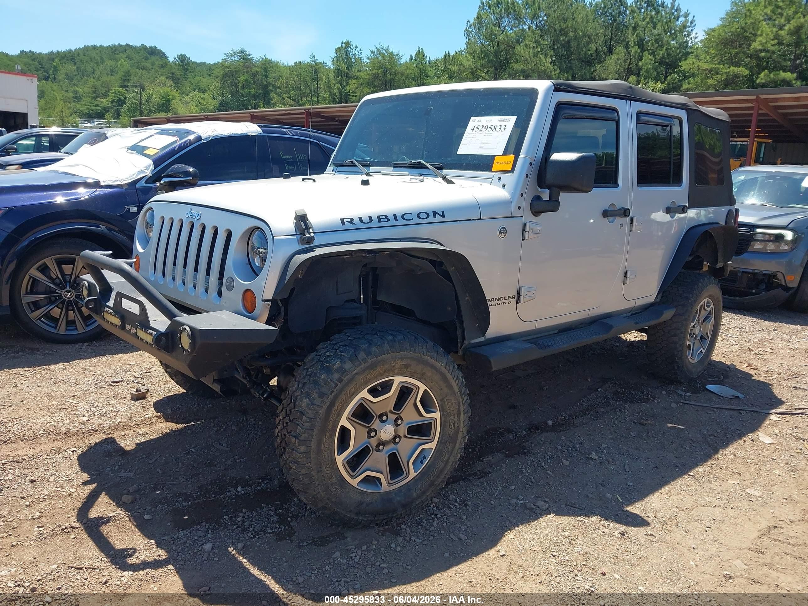 2008 Jeep Wrangler Unlimited Rubicon Silver vin: 1J4GA69158L566024