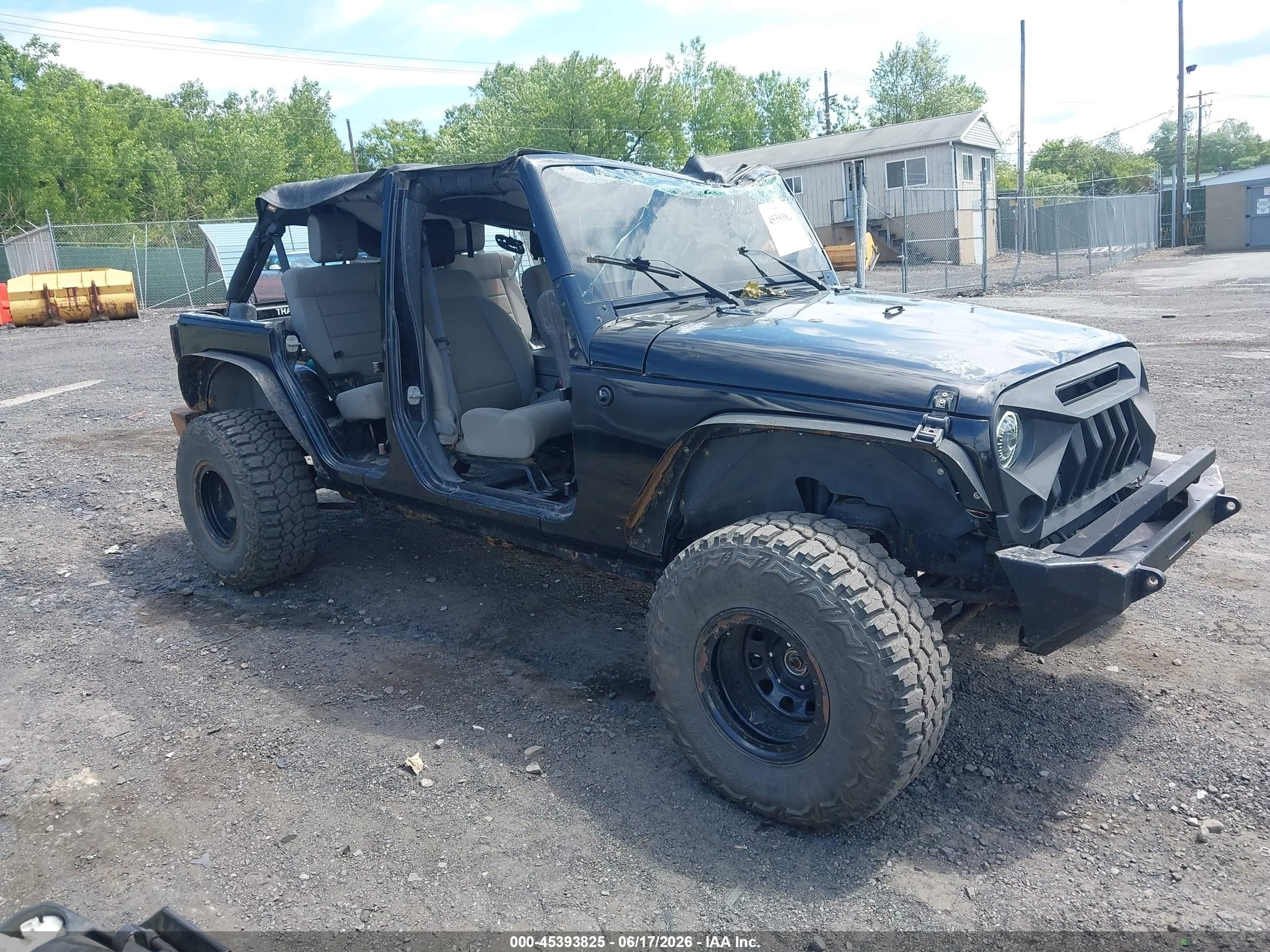 2008 Jeep Wrangler Unlimited Rubicon Black vin: 1J4GA69158L587696