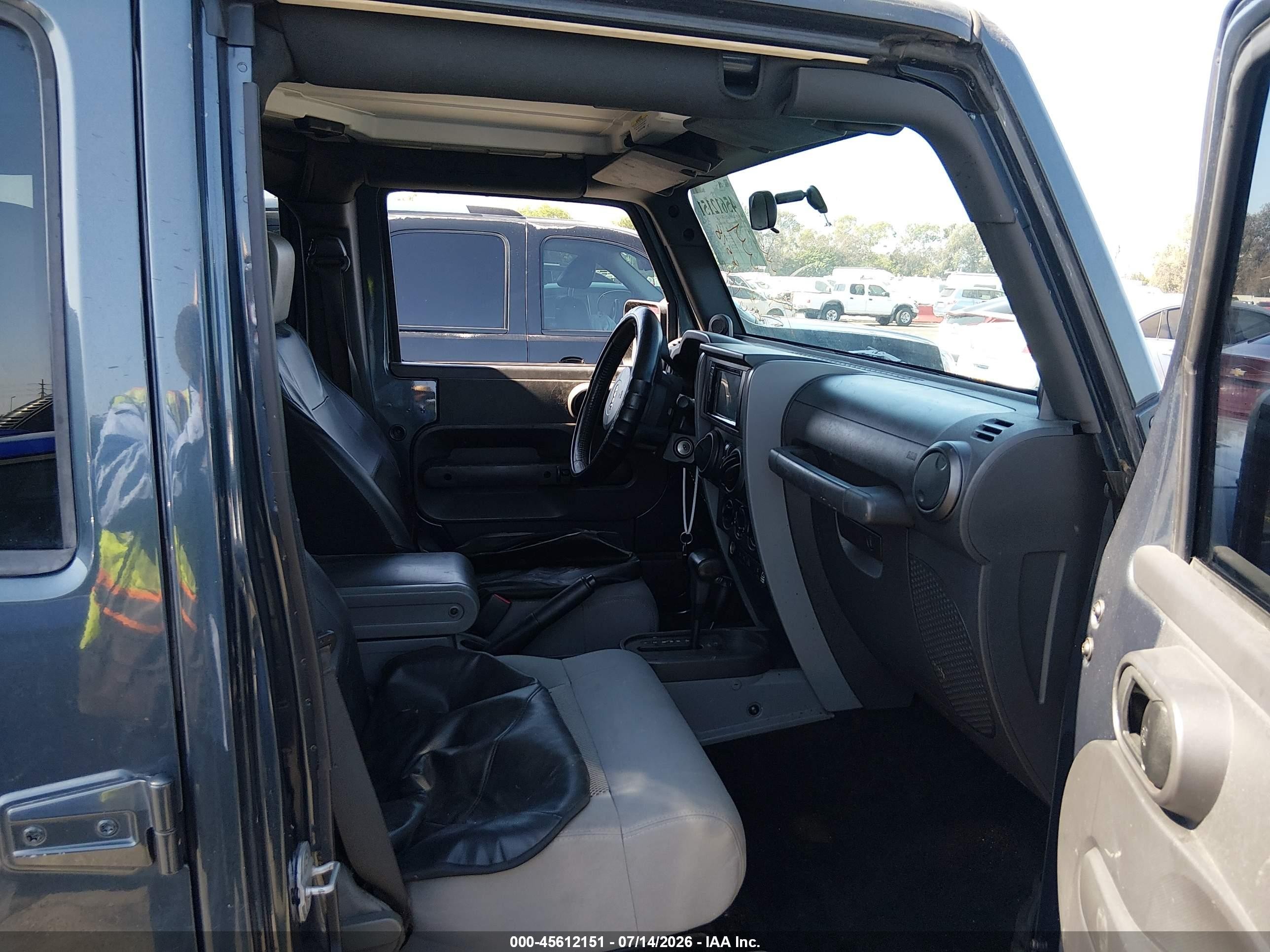 2008 Jeep Wrangler Unlimited Rubicon Black vin: 1J4GA69178L615935