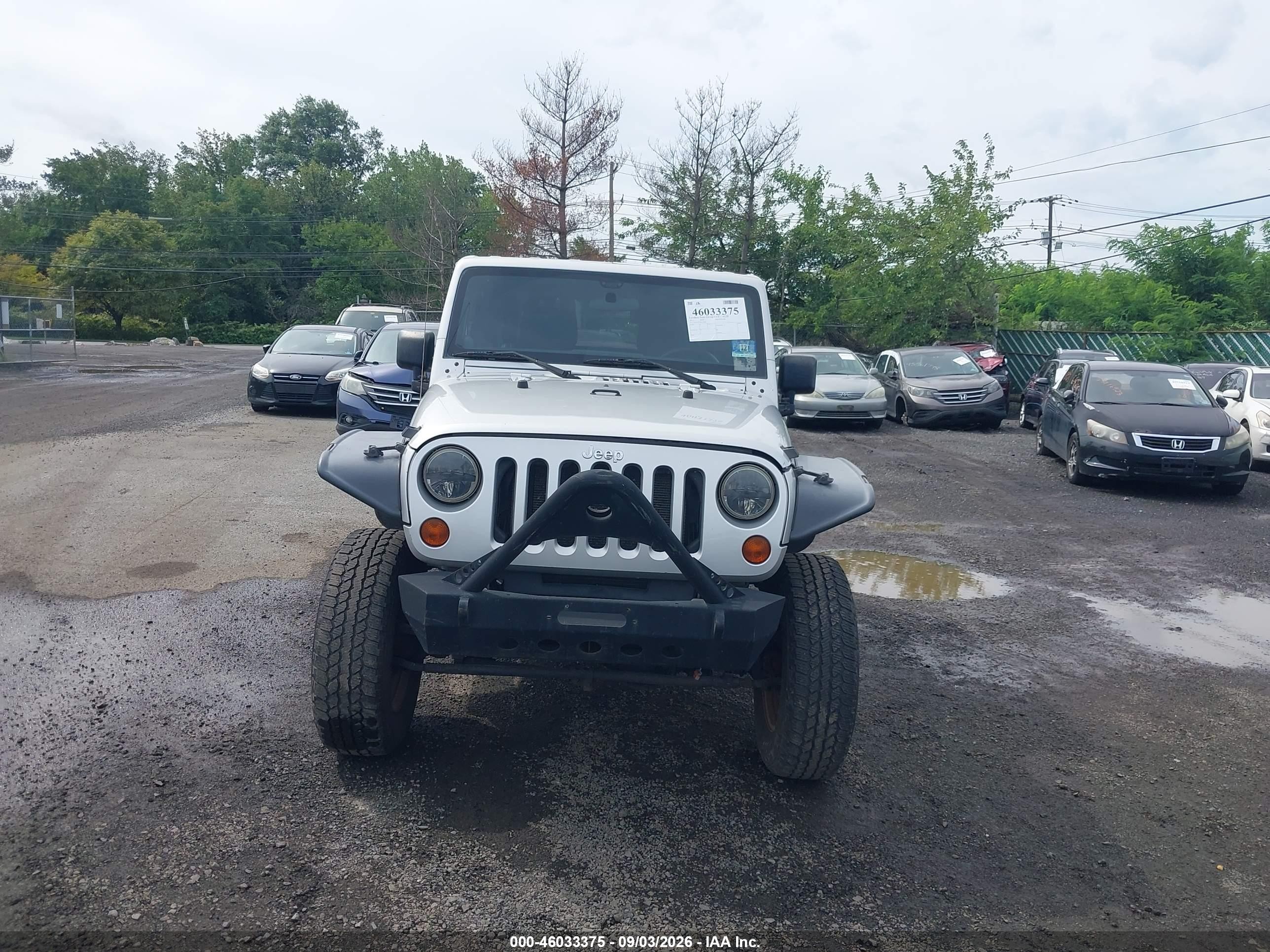 2011 Jeep Wrangler 70th Anniversary Silver vin: 1J4GA7D13BL579309