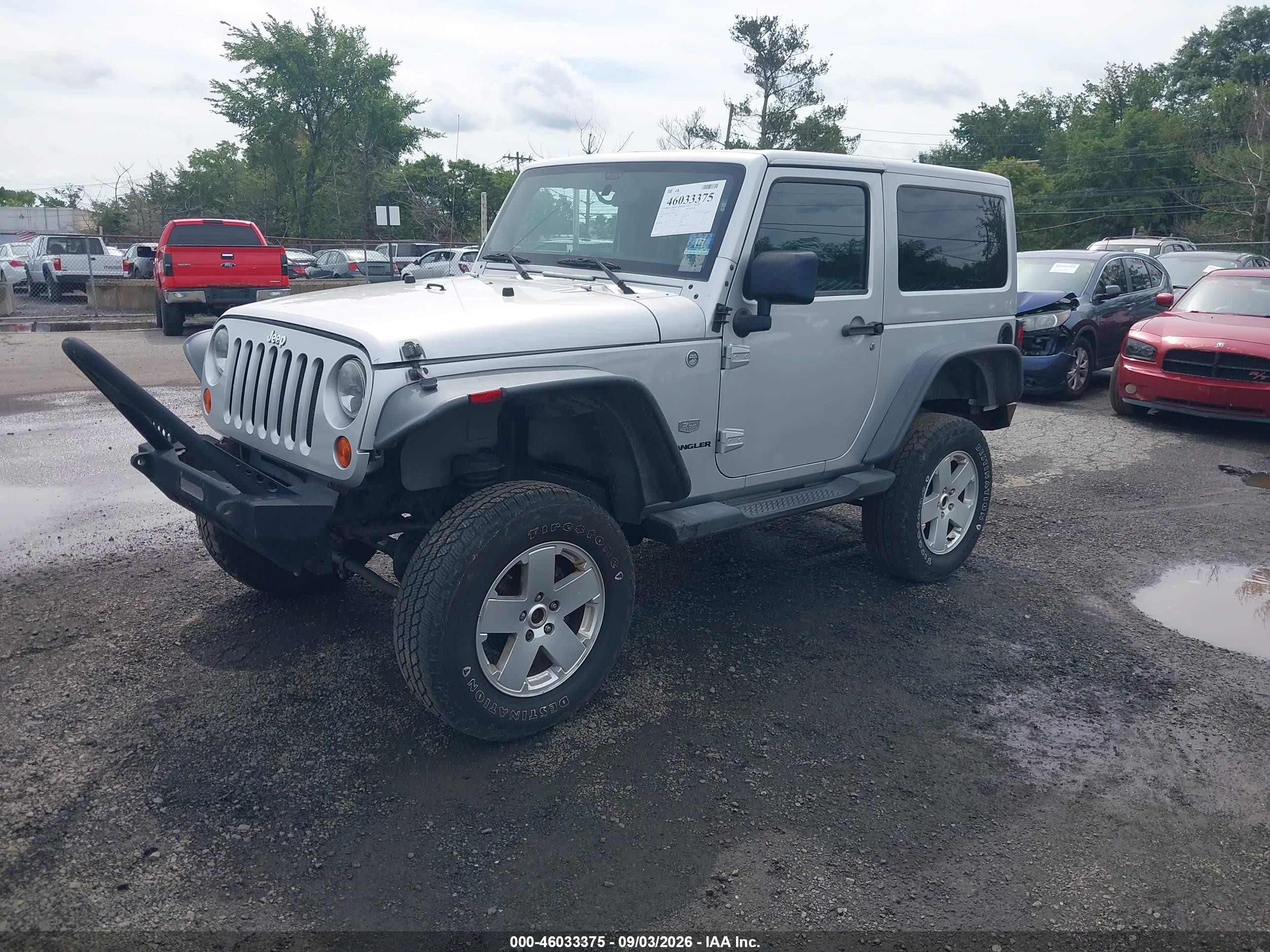 2011 Jeep Wrangler 70th Anniversary Silver vin: 1J4GA7D13BL579309