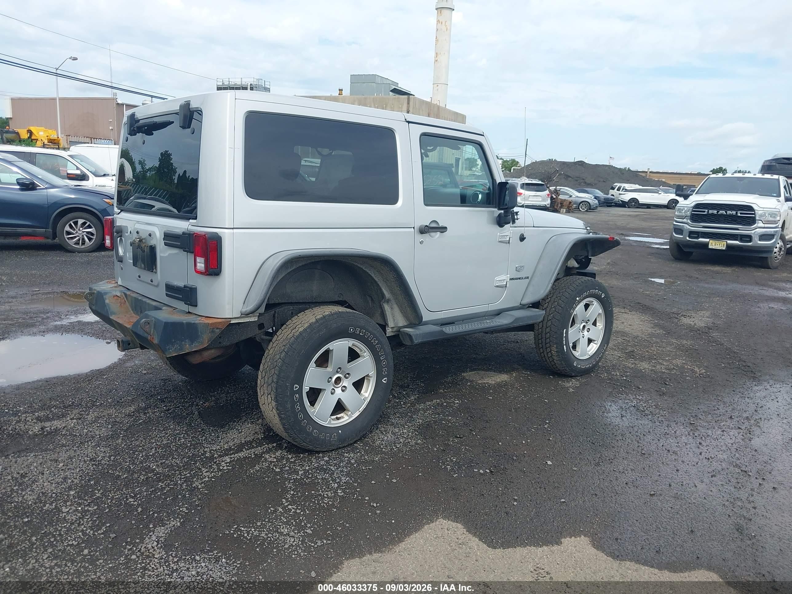 2011 Jeep Wrangler 70th Anniversary Silver vin: 1J4GA7D13BL579309