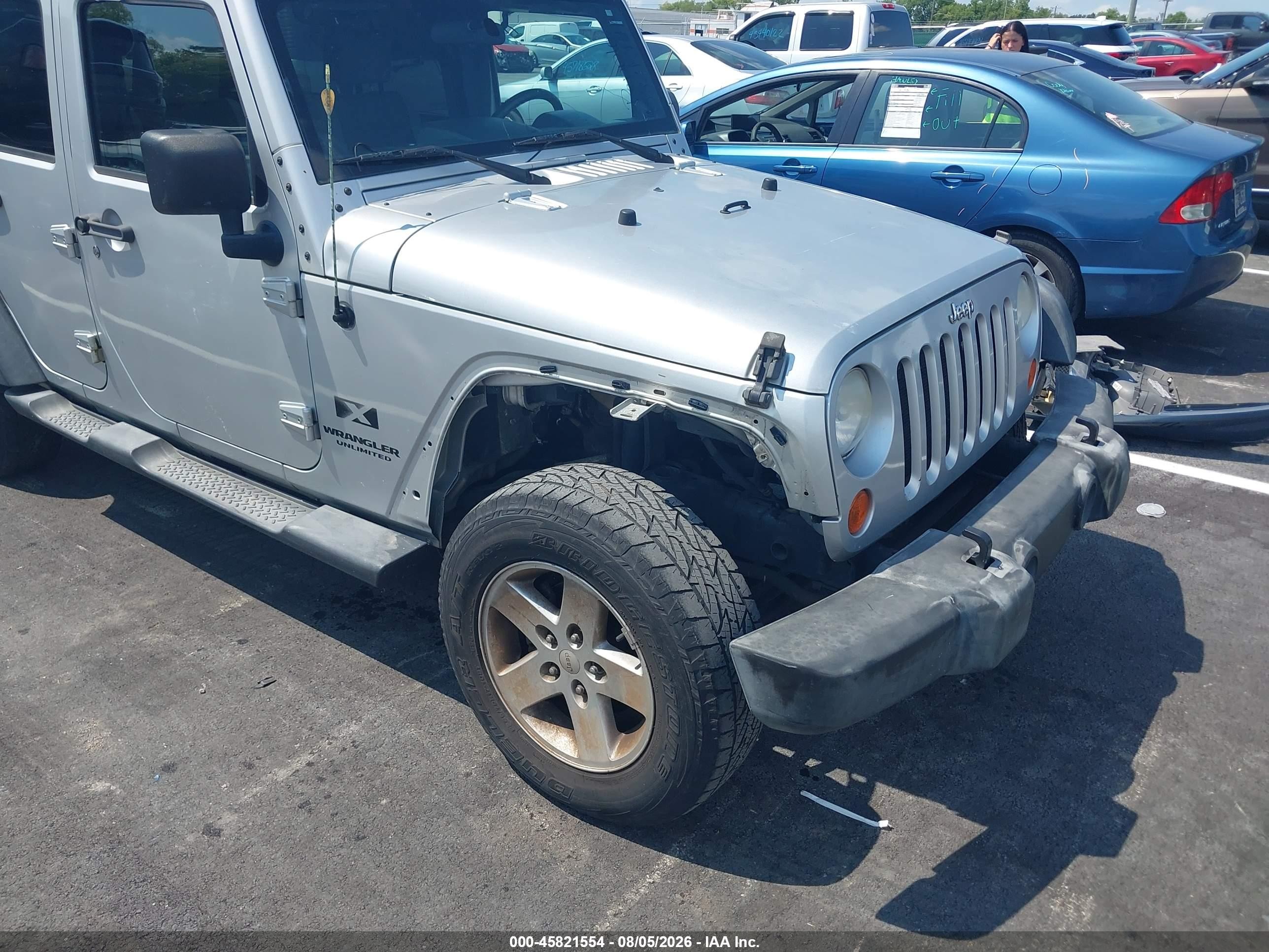 2007 Jeep Wrangler Unlimited X Silver vin: 1J4GB39147L208178