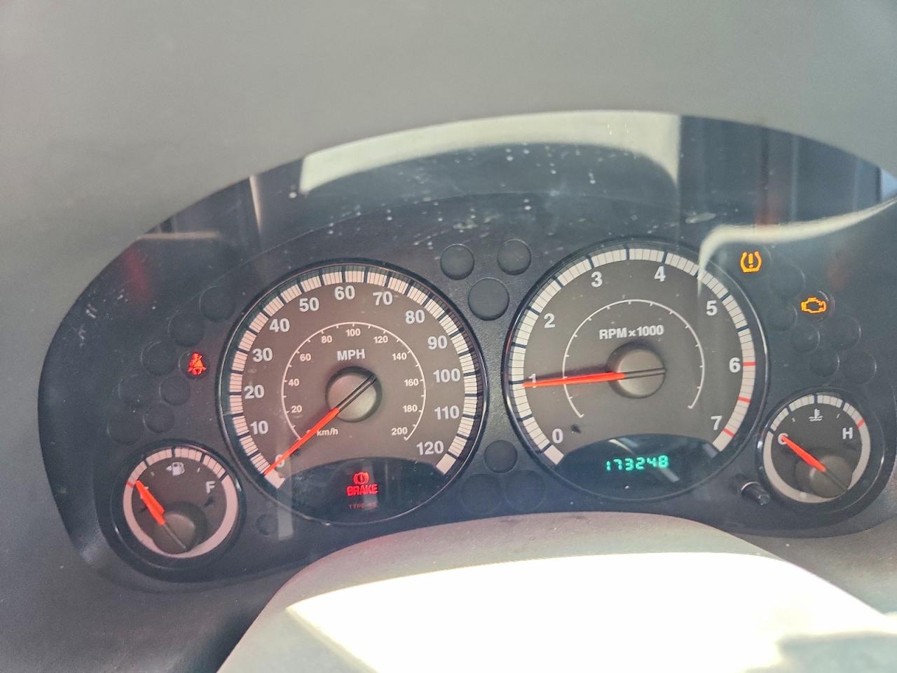 2005 Jeep Liberty Renegade Серебряный vin: 1J4GK38K05W718534