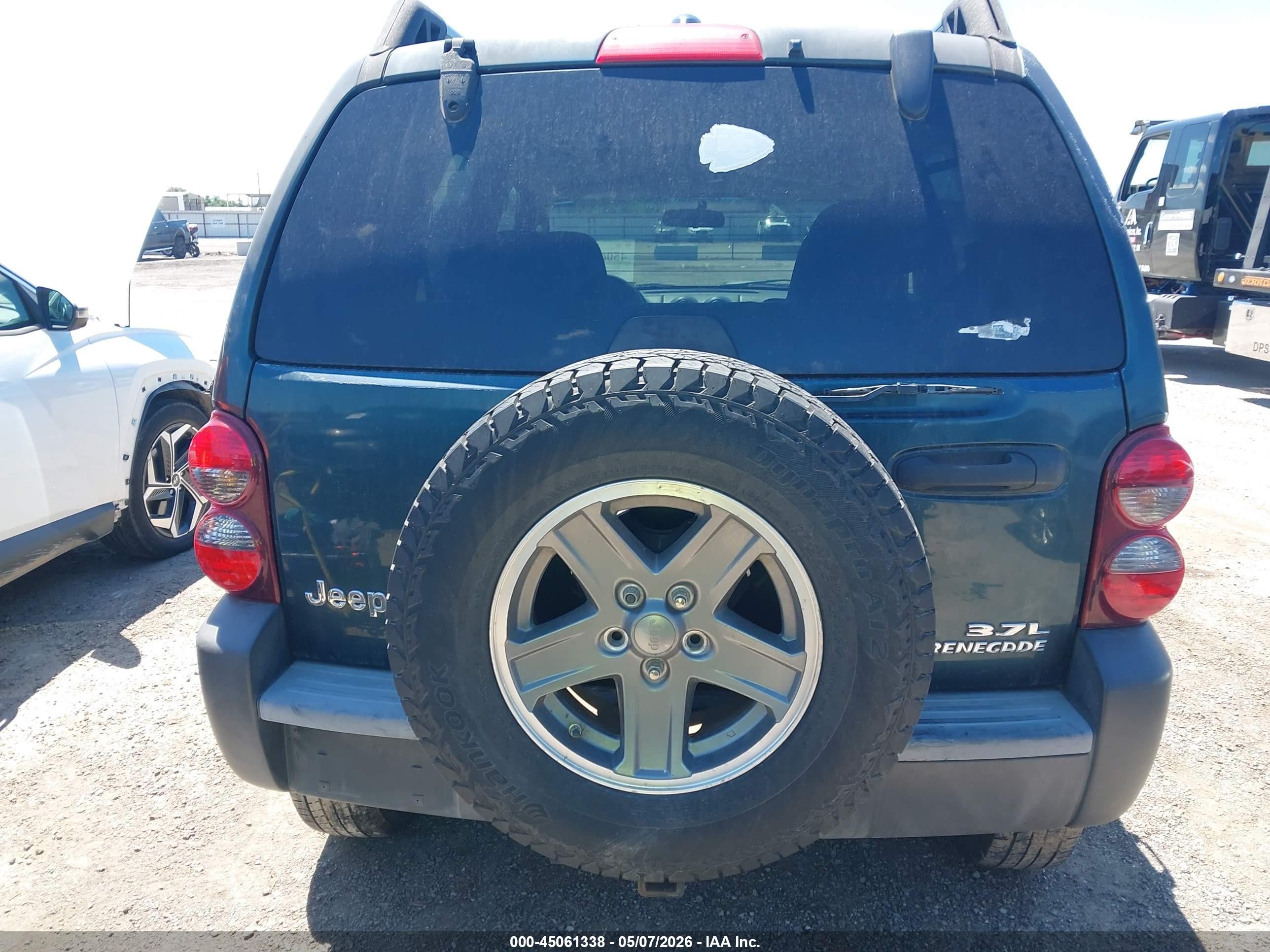 2005 Jeep Liberty Renegade Blue vin: 1J4GK38K85W600036