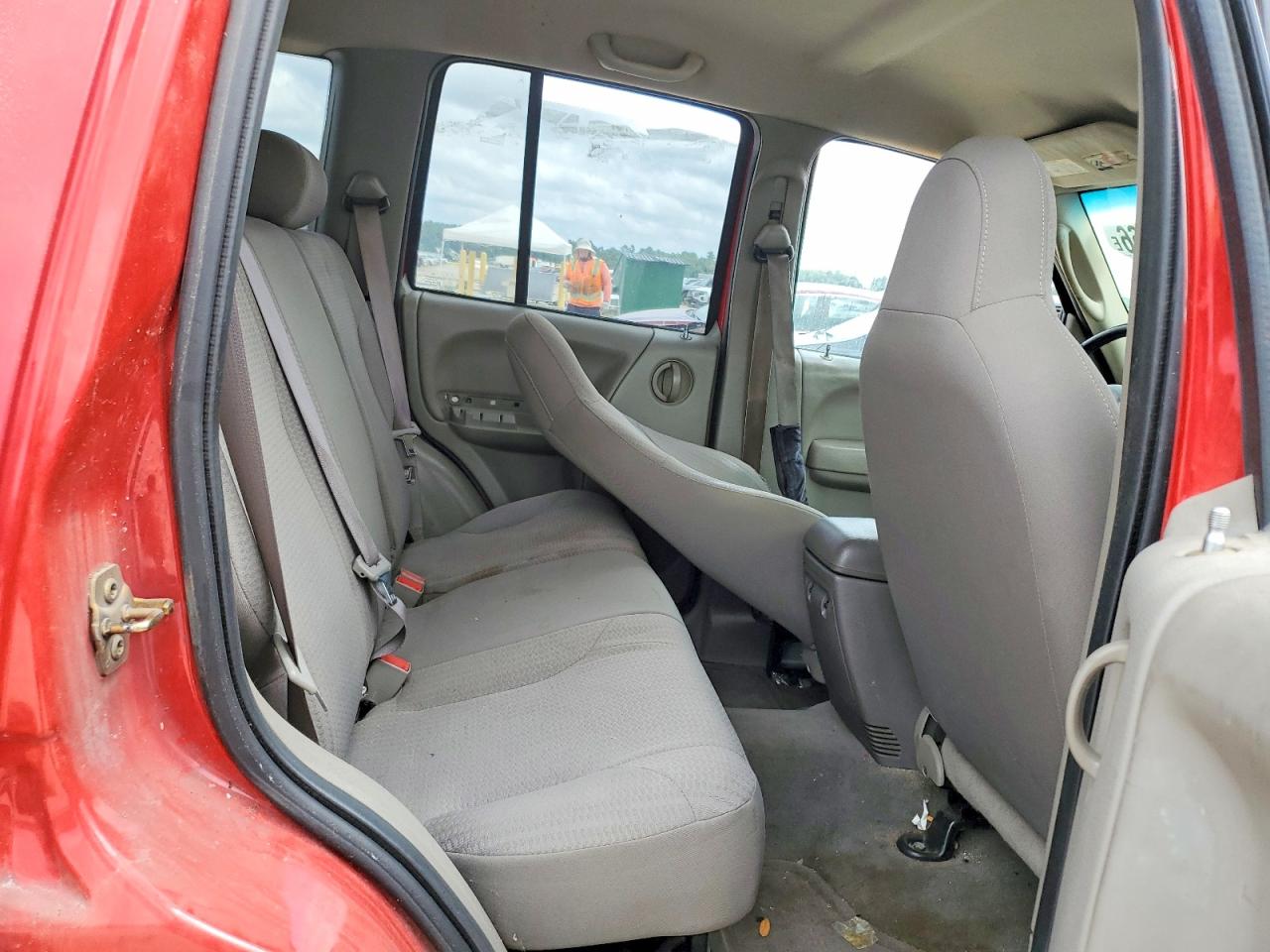 2004 Jeep Liberty Красный vin: 1J4GK48K44W329013