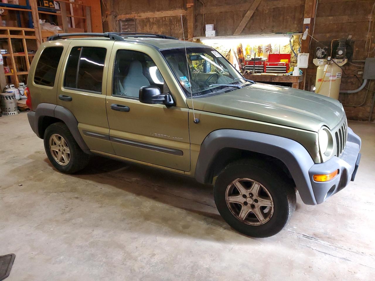 2003 Jeep Liberty Sport Green vin: 1J4GK48K53W735459
