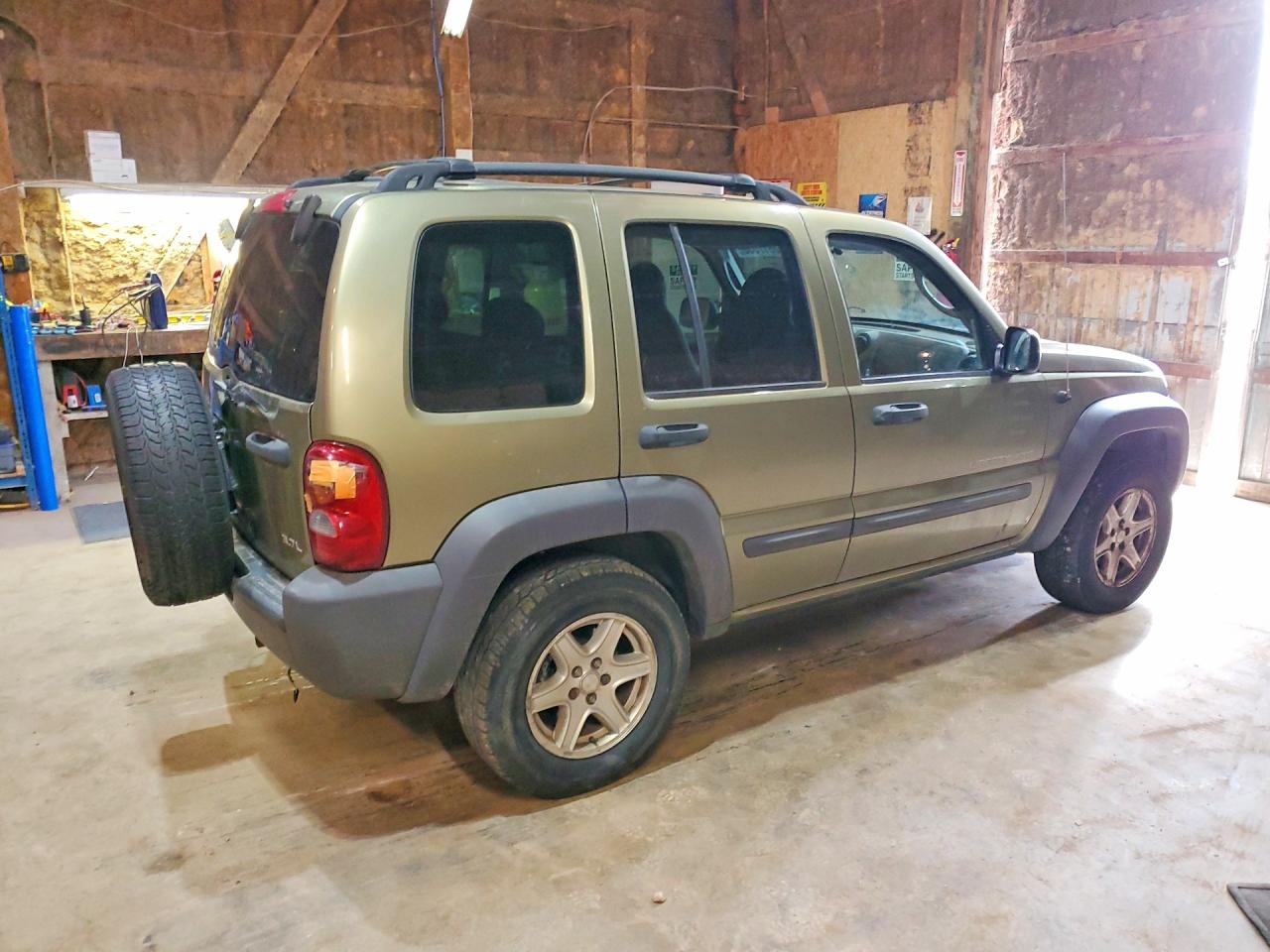 2003 Jeep Liberty Sport Green vin: 1J4GK48K53W735459
