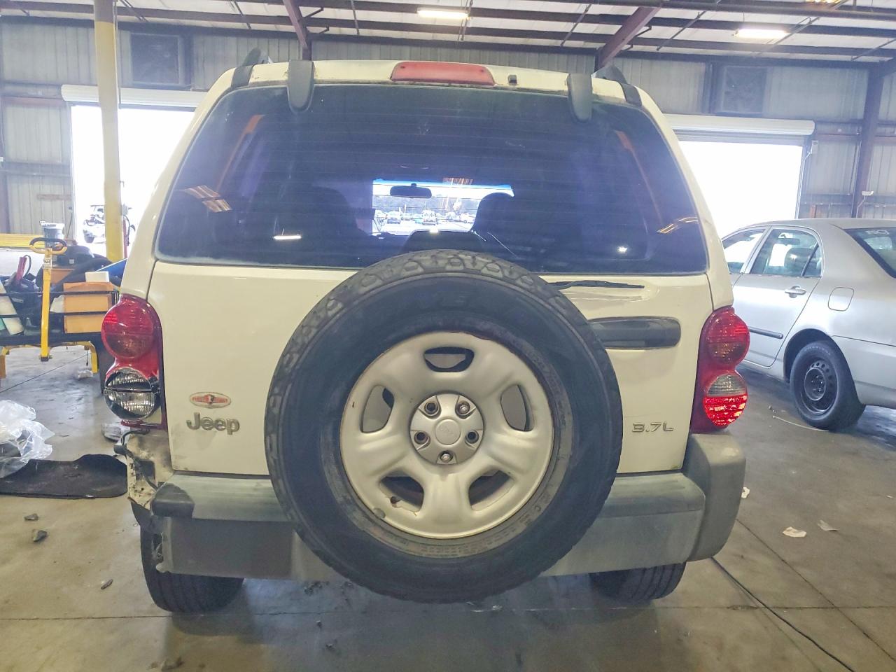 2003 Jeep Liberty Sport Белый vin: 1J4GK48K63W704351