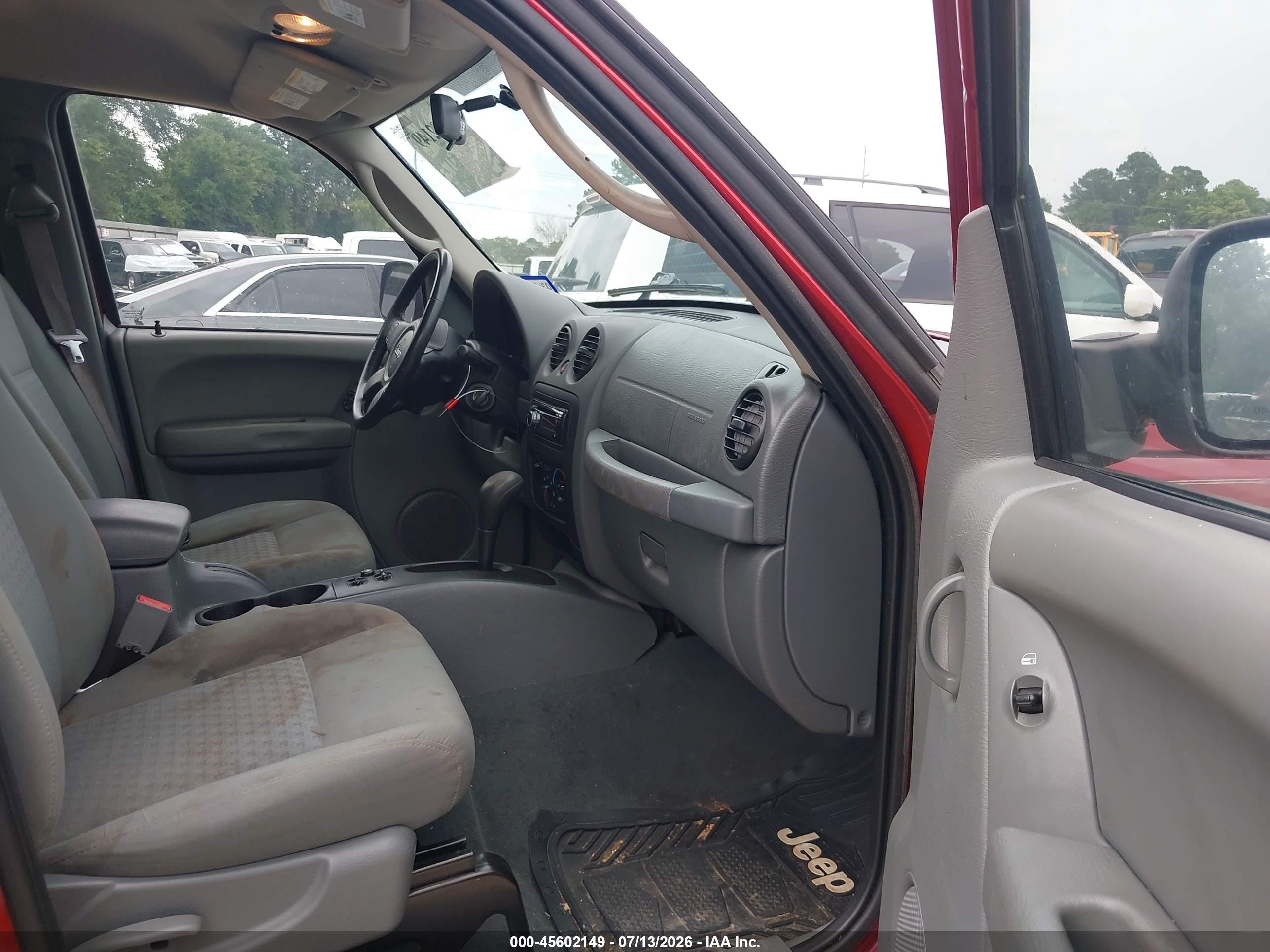2007 Jeep Liberty Sport Red vin: 1J4GK48K67W587120