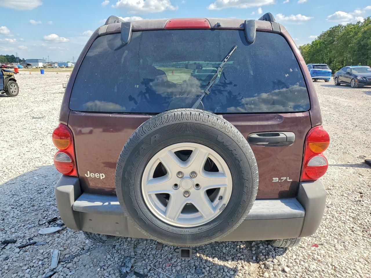 2004 Jeep Liberty Sport Burgundy vin: 1J4GK48K74W244411