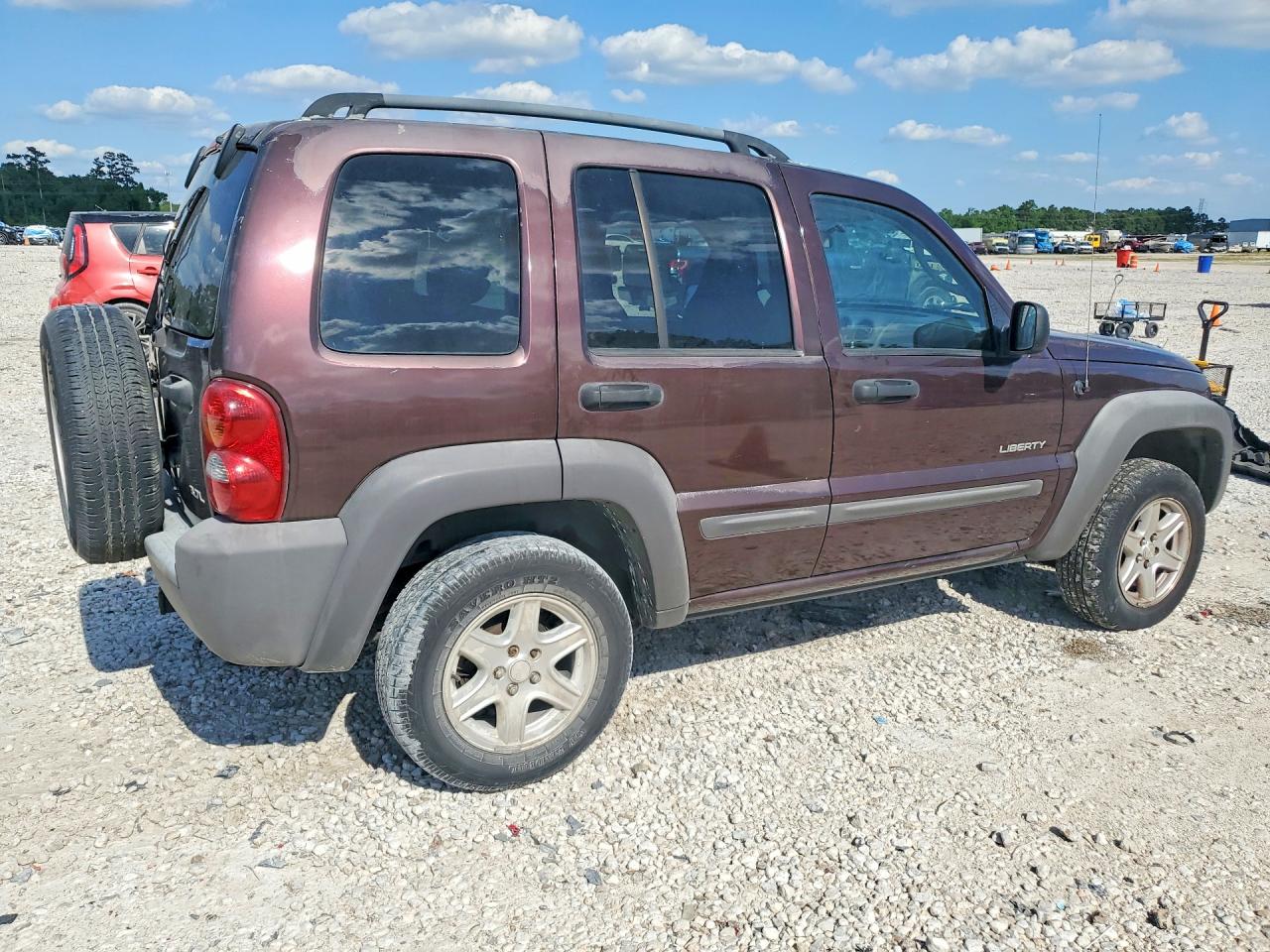 2004 Jeep Liberty Sport Burgundy vin: 1J4GK48K74W244411