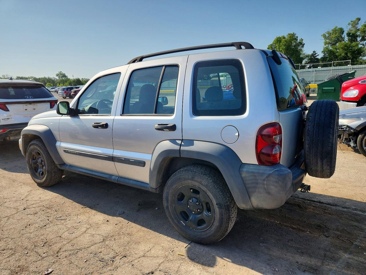 2006 Jeep Liberty Sport Silver vin: 1J4GK48K76W268534