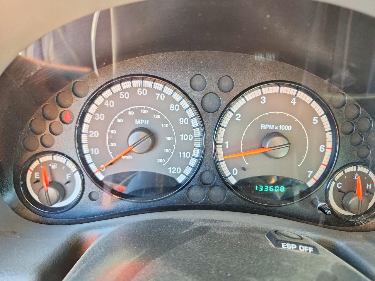 2006 Jeep Liberty Sport Silver vin: 1J4GK48K76W268534