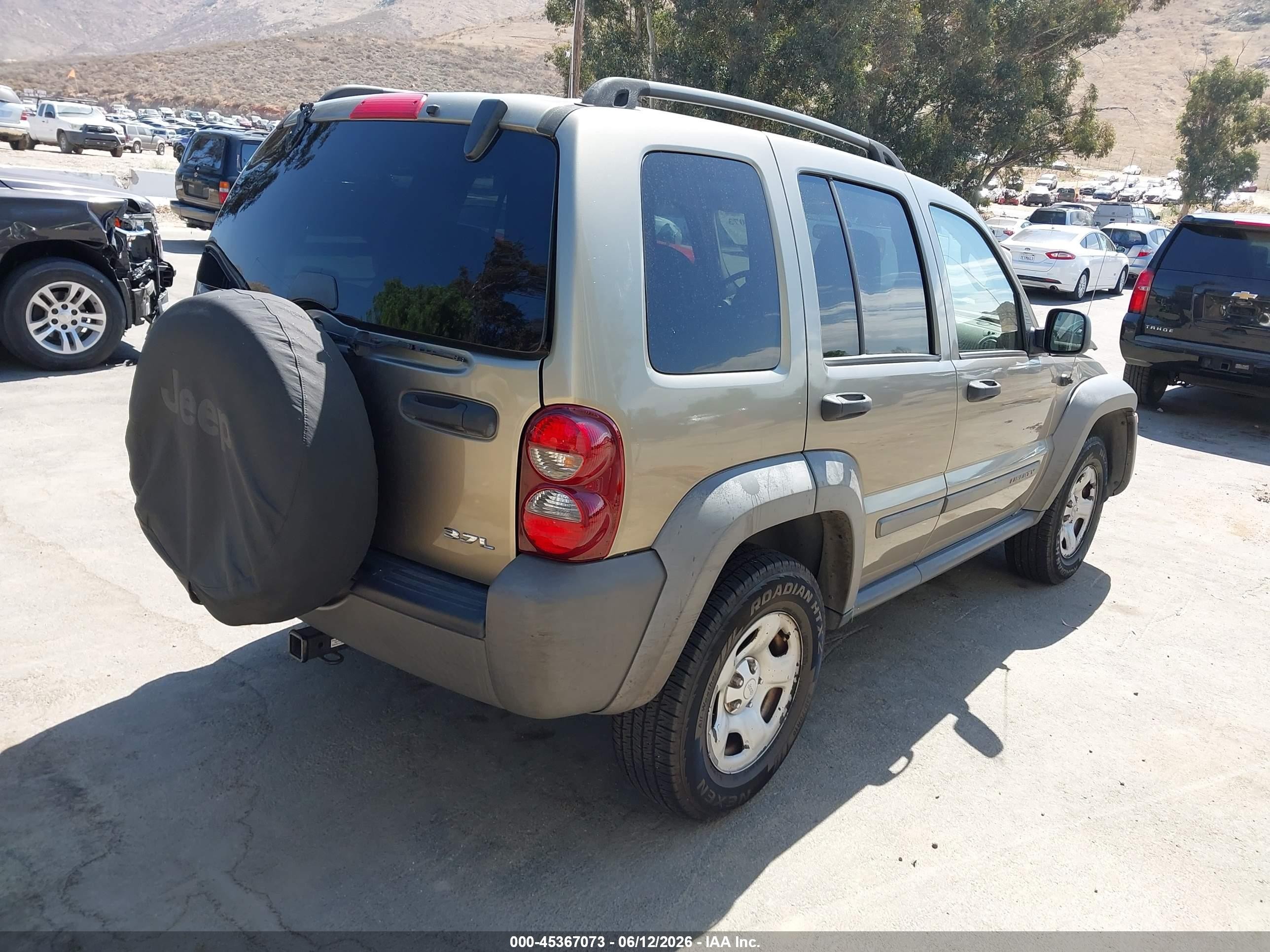 2007 Jeep Liberty Sport Champagne vin: 1J4GK48K77W510515