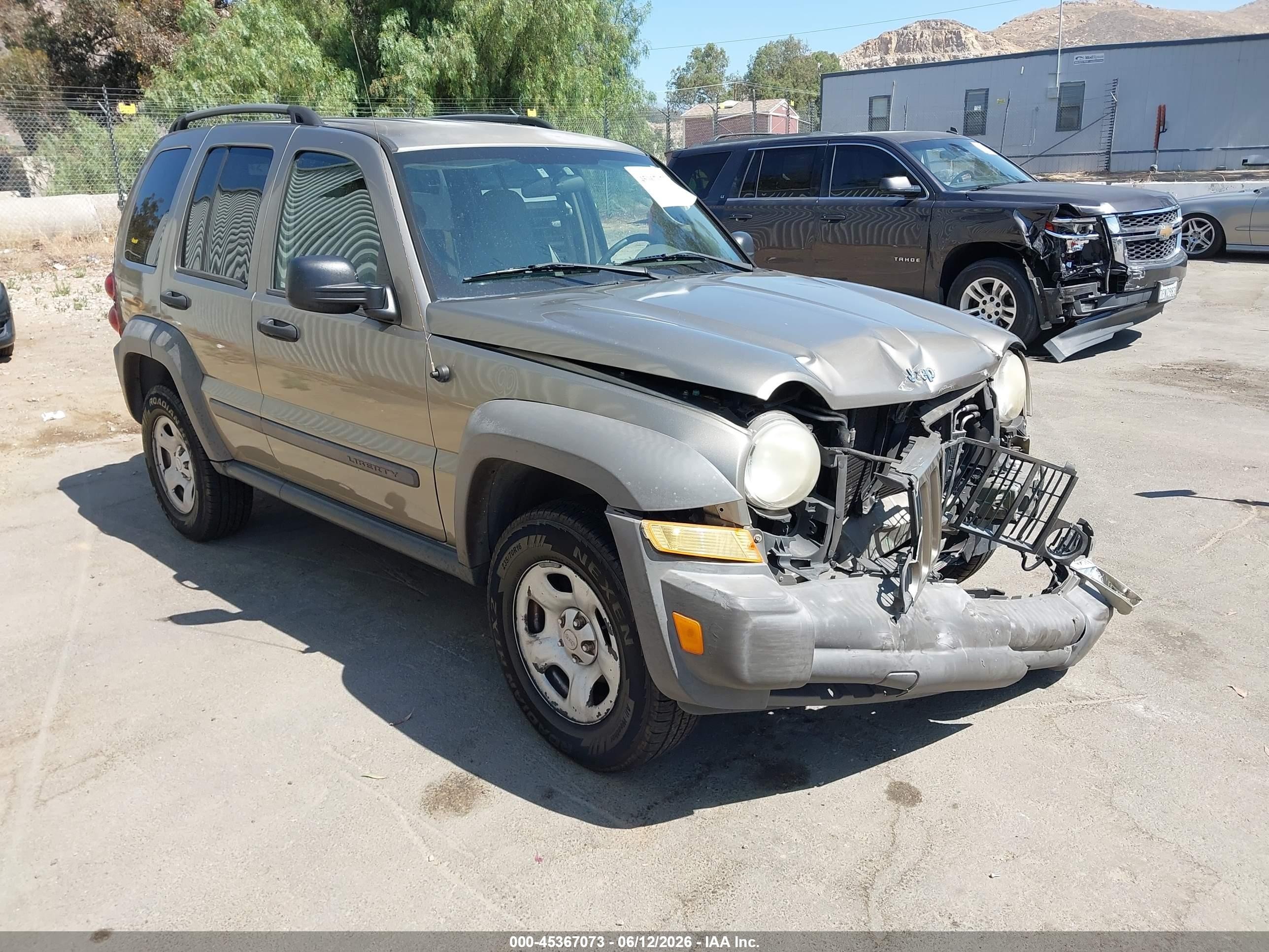 2007 Jeep Liberty Sport Champagne vin: 1J4GK48K77W510515