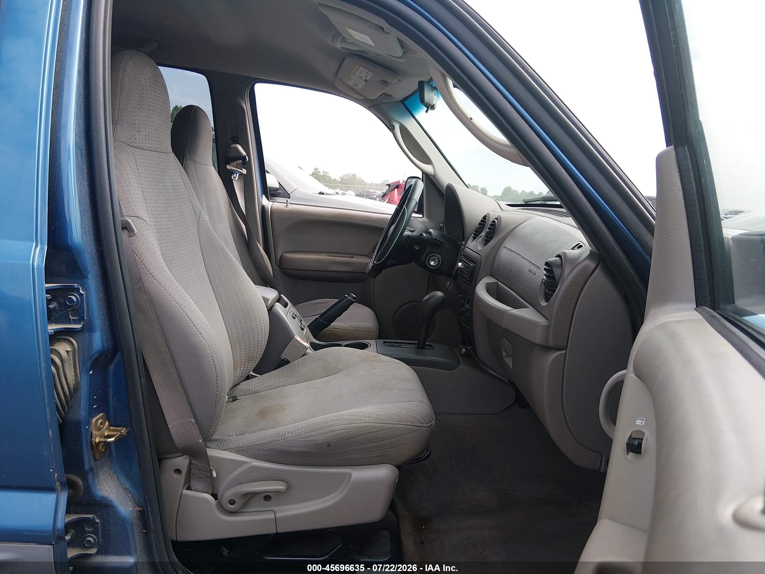 2004 Jeep Liberty Sport Blue vin: 1J4GK48K84W224409