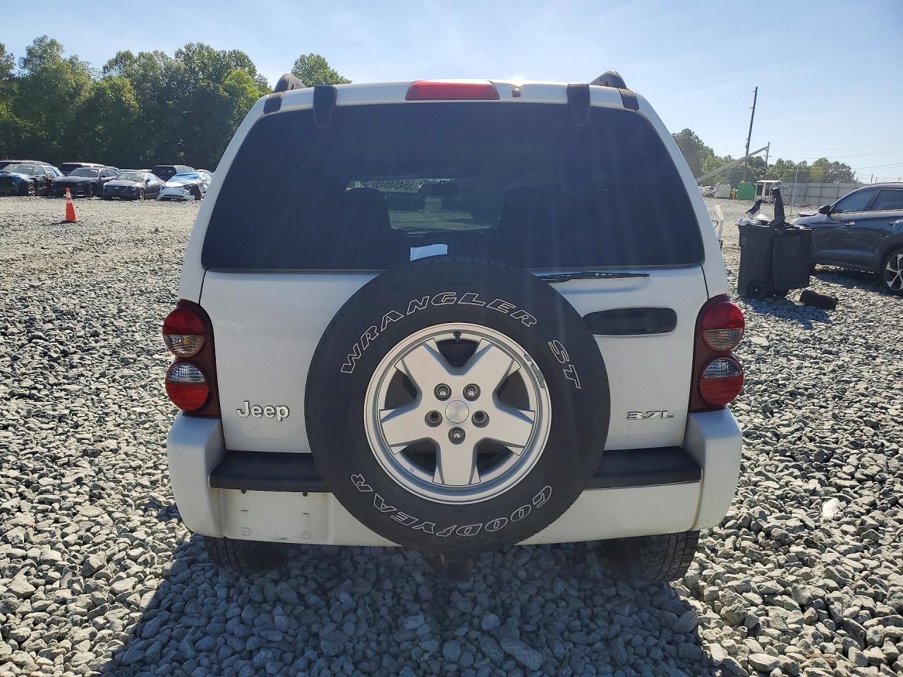 2007 Jeep Liberty Sport Белый vin: 1J4GK48K97W709579