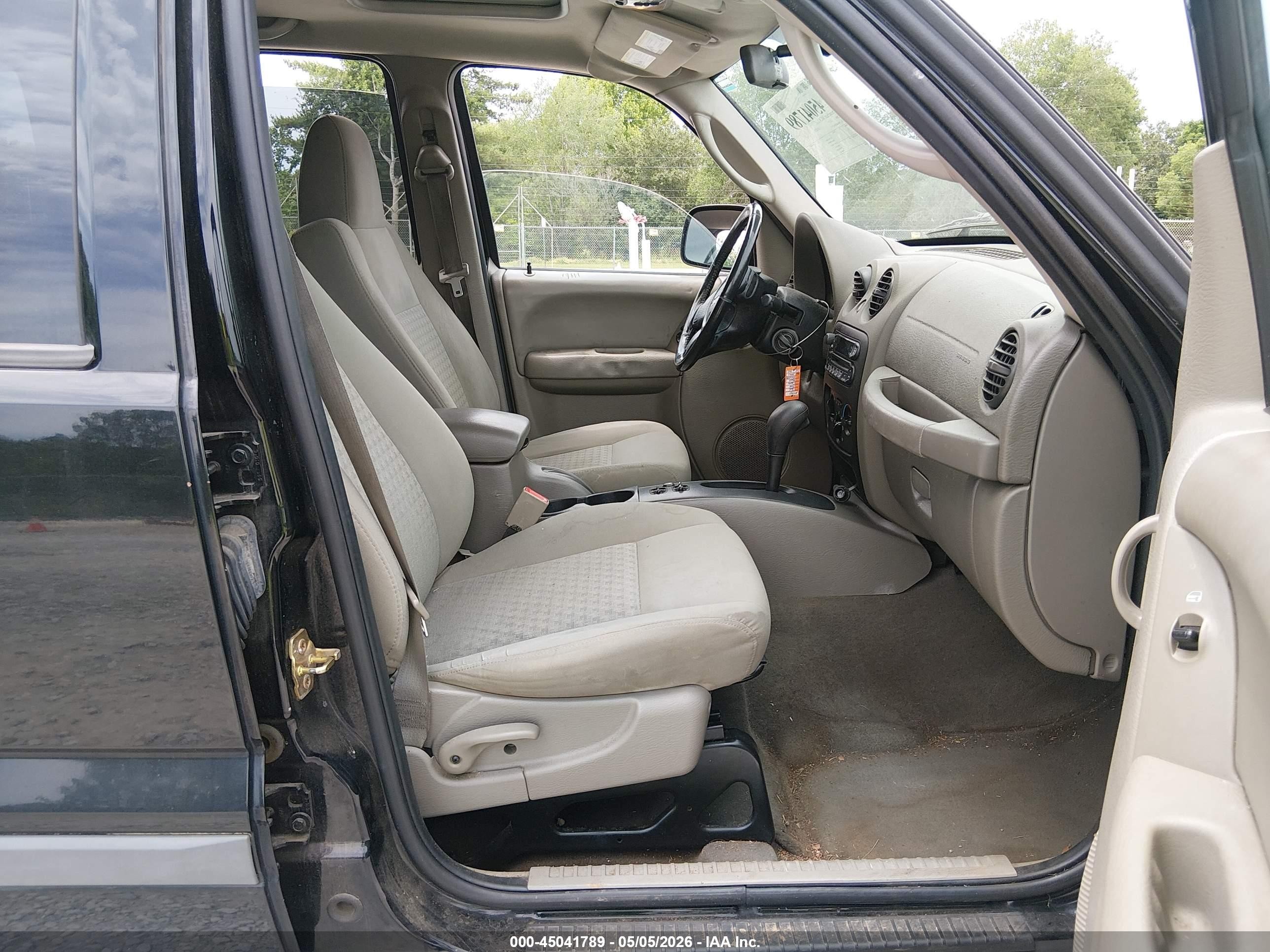 2006 Jeep Liberty Sport Black vin: 1J4GK48KX6W137713