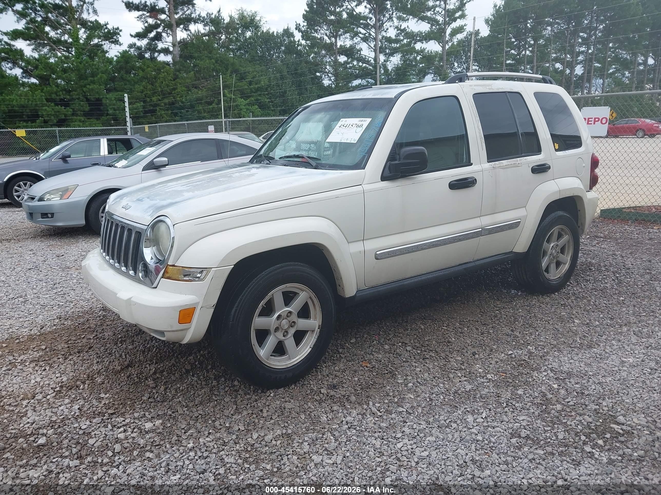 2006 Jeep Liberty Limited Edition White vin: 1J4GK58K96W144853