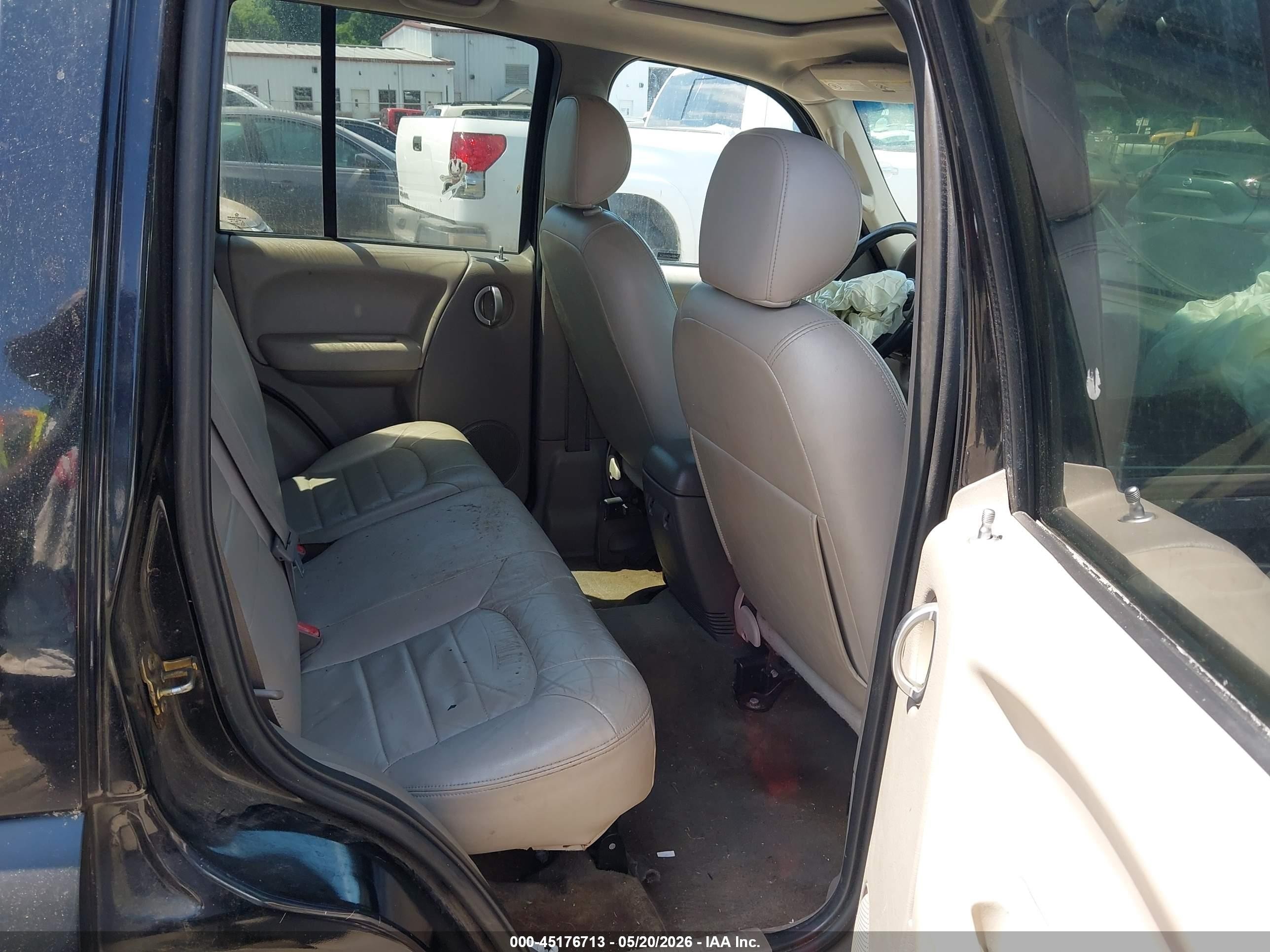 2003 Jeep Liberty Renegade Black vin: 1J4GL38K03W656515