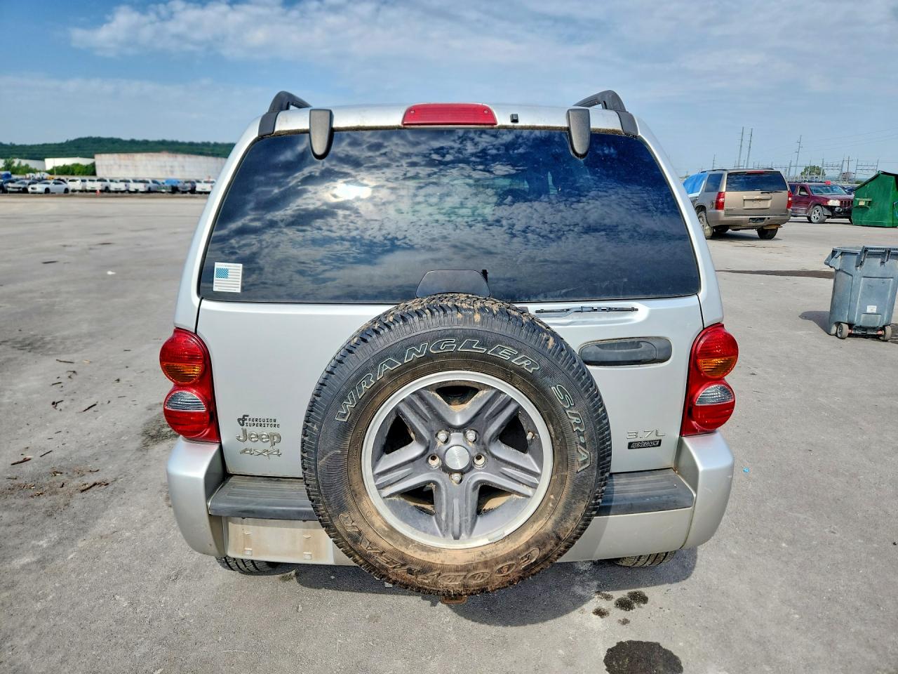 2004 Jeep Liberty Renegade Silver vin: 1J4GL38K04W190540