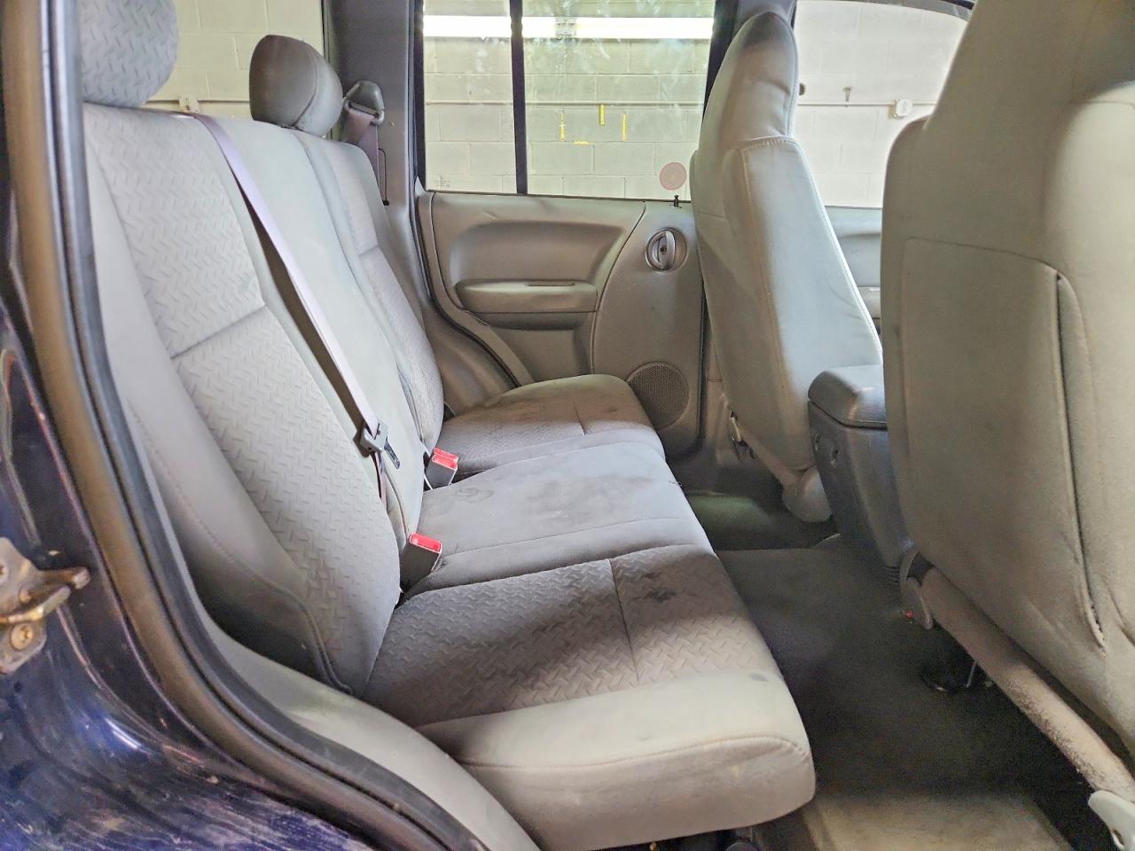 2006 Jeep Liberty Renegade Blue vin: 1J4GL38K16W219496