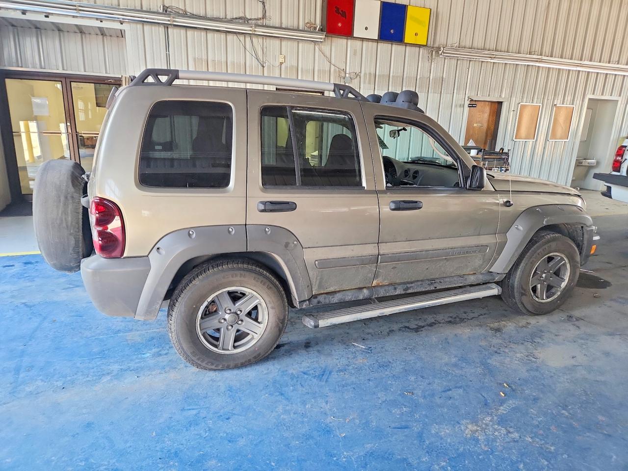 2006 Jeep Liberty Renegade Beige vin: 1J4GL38K46W148536