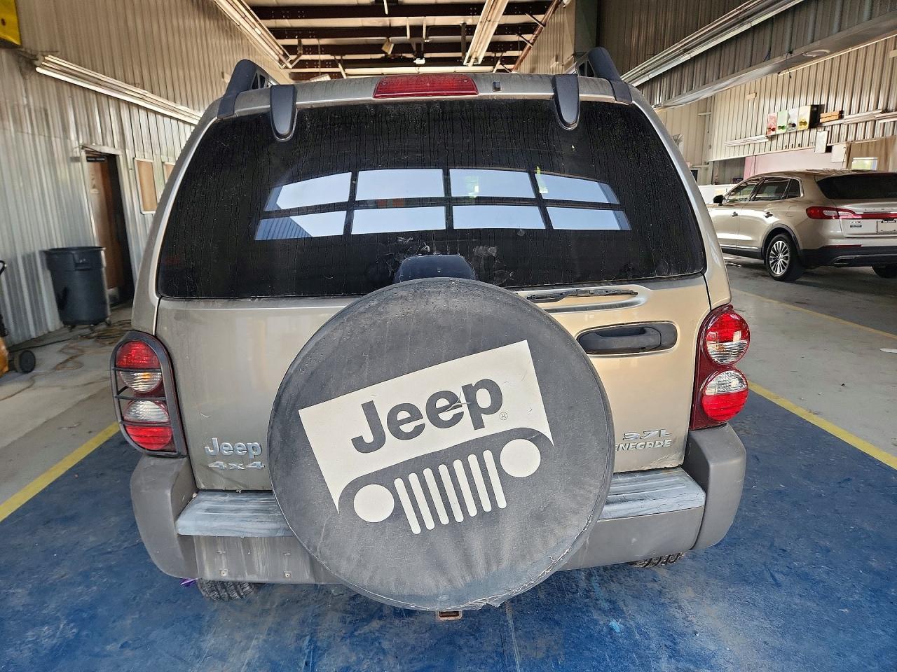 2006 Jeep Liberty Renegade Beige vin: 1J4GL38K46W148536