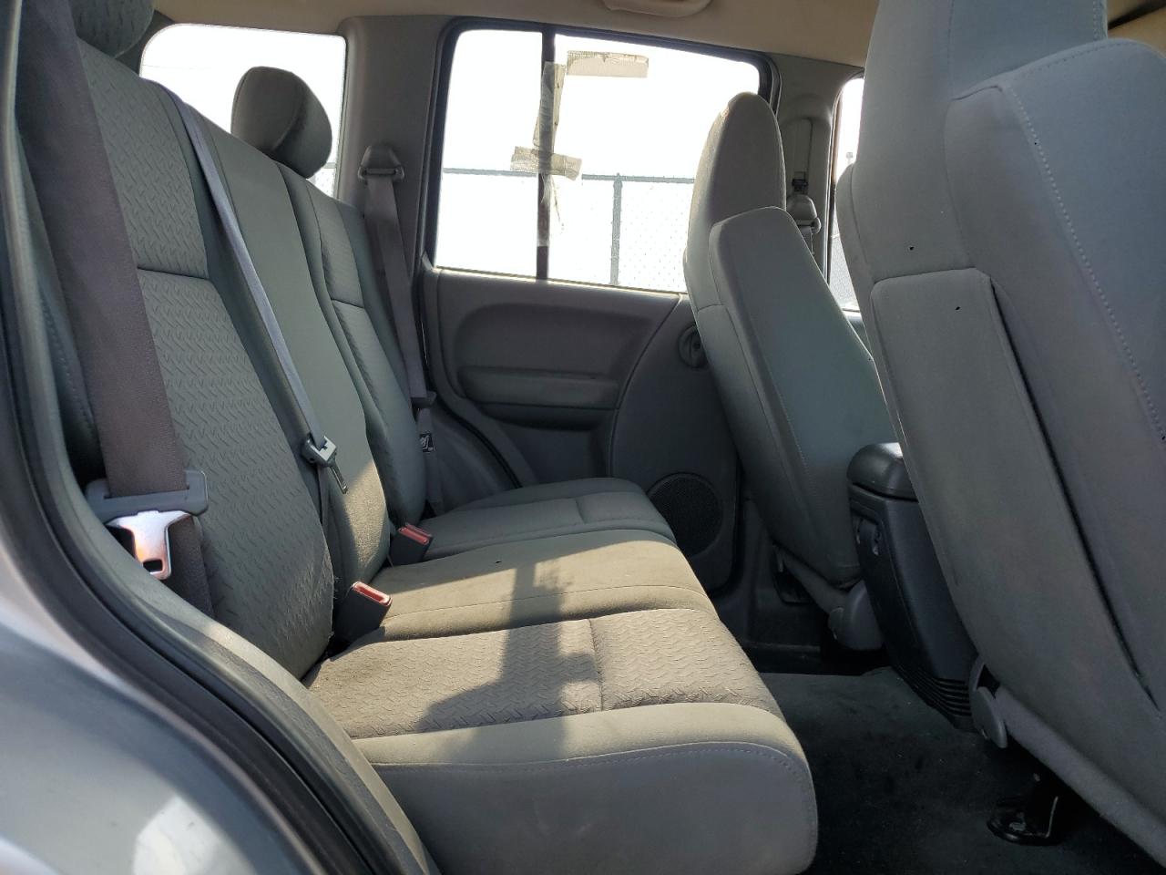 2006 Jeep Liberty Renegade Silver vin: 1J4GL38K46W219394
