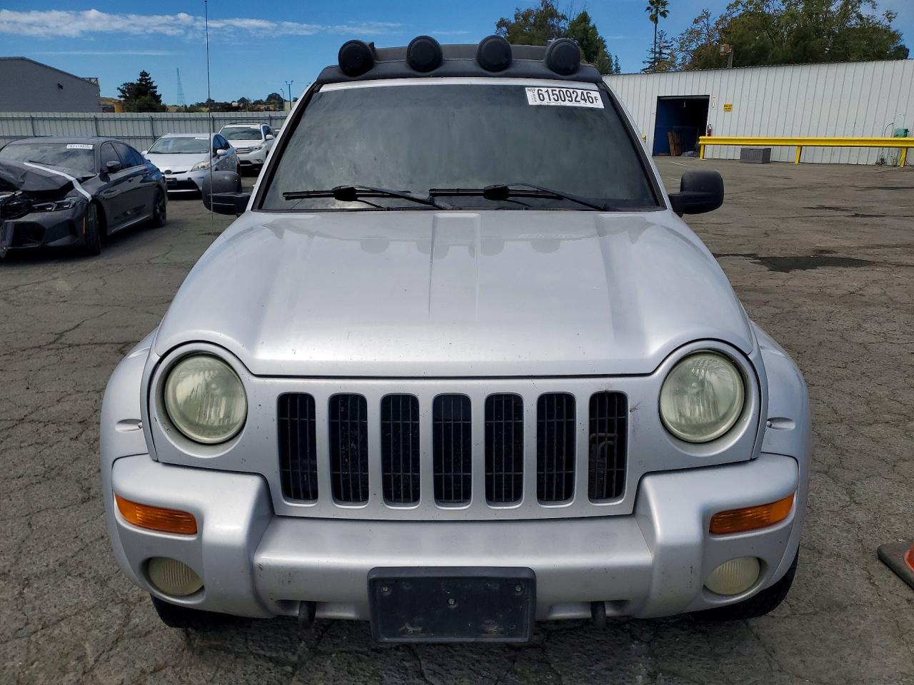 2003 Jeep Liberty Renegade Silver vin: 1J4GL38K53W546155