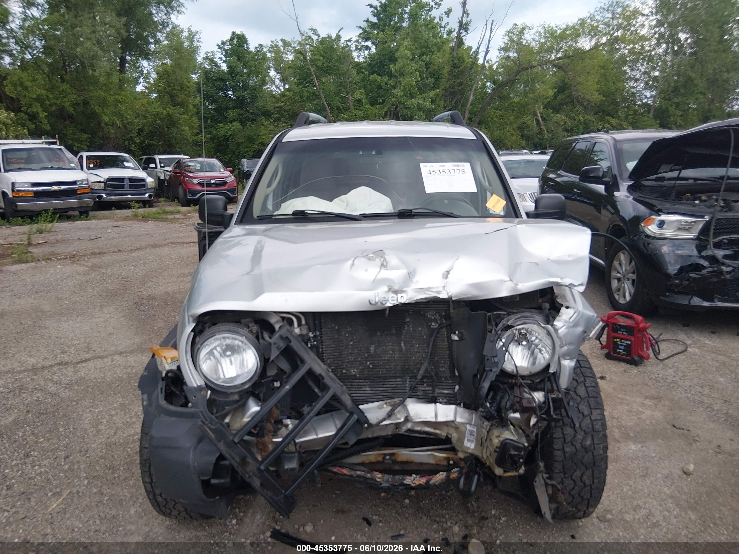 2006 Jeep Liberty Renegade Silver vin: 1J4GL38K56W101547