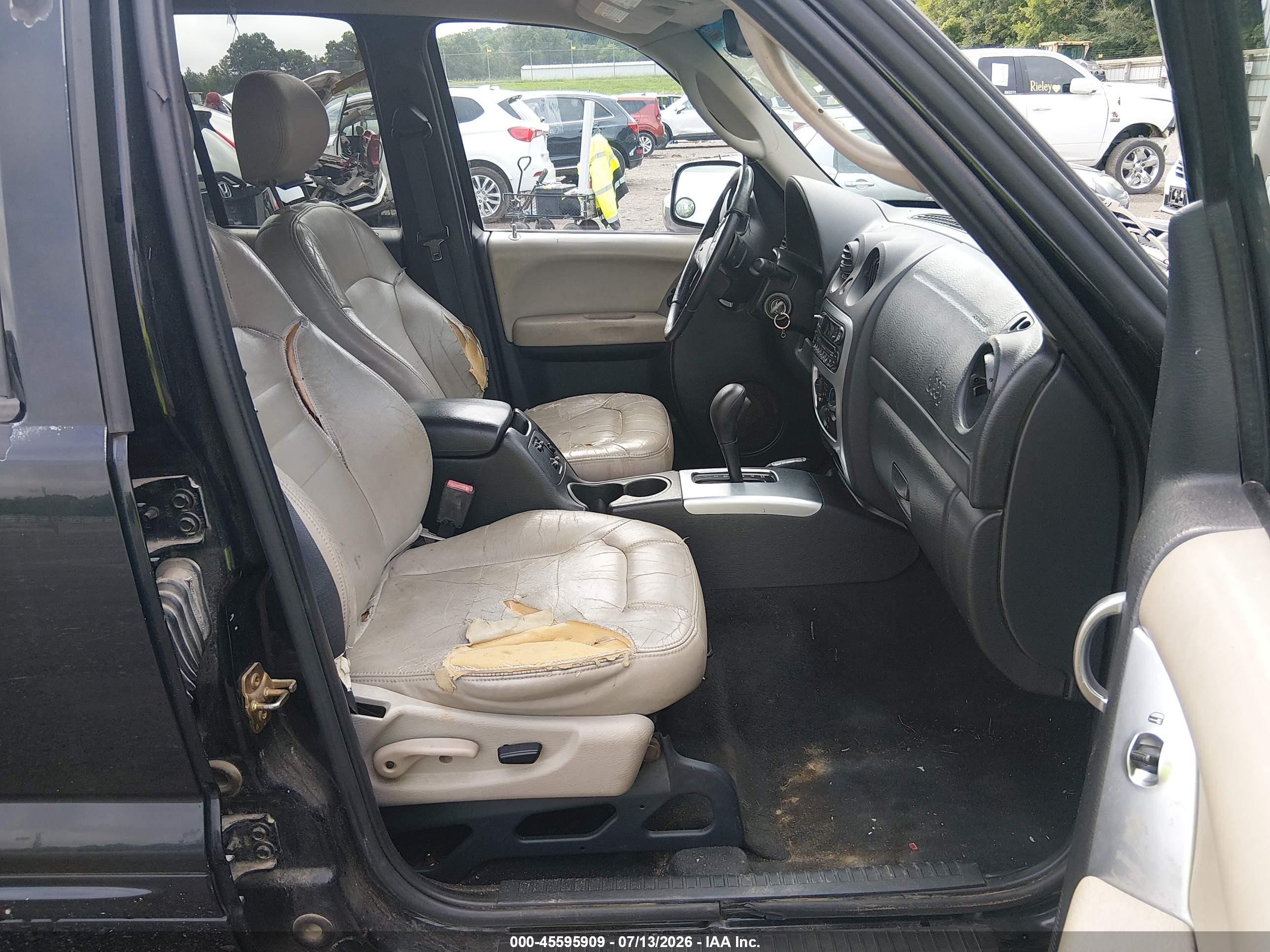 2003 Jeep Liberty Renegade Black vin: 1J4GL38K63W642635