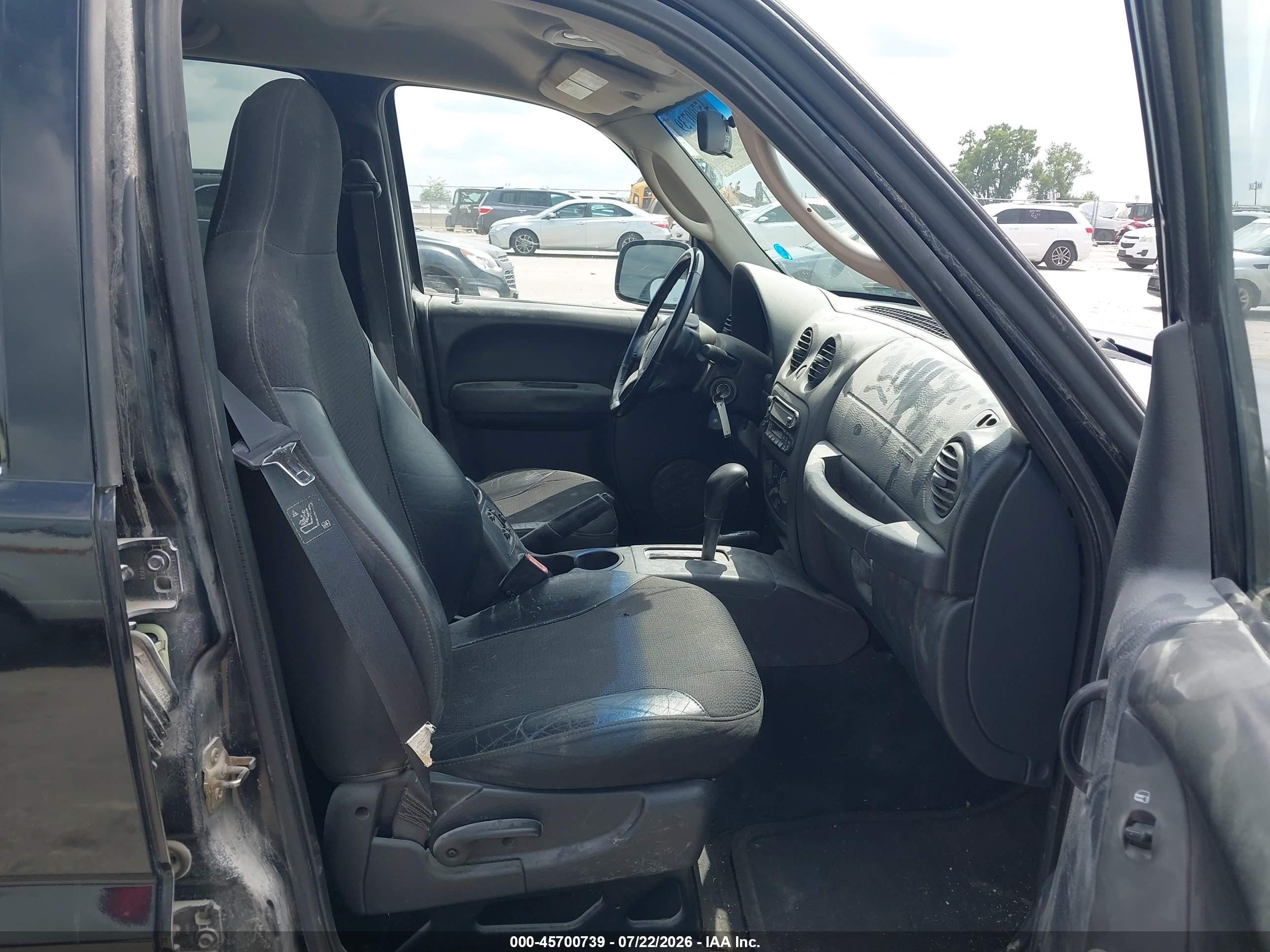 2004 Jeep Liberty Renegade Black vin: 1J4GL38K74W131713