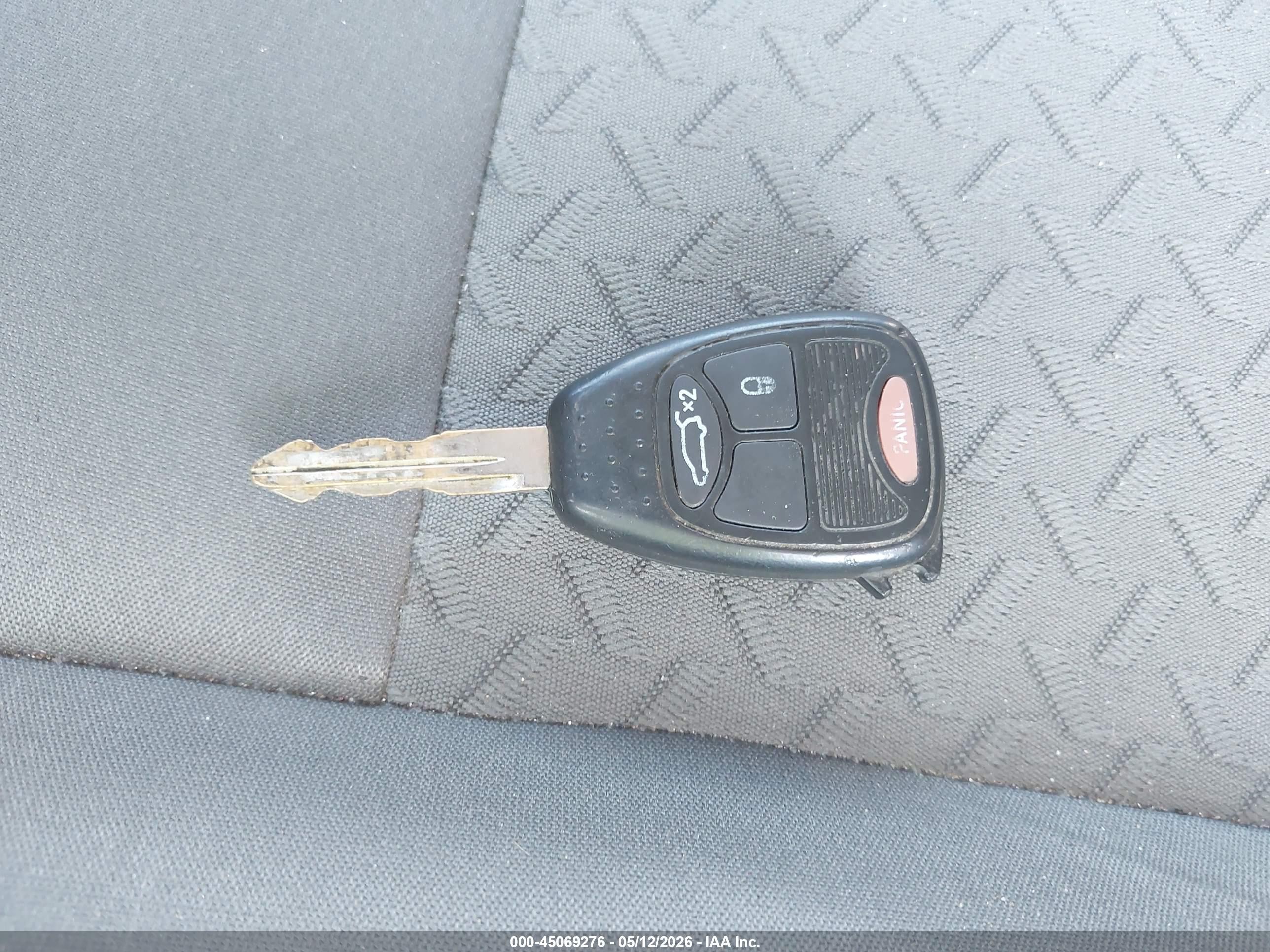 2005 Jeep Liberty Renegade Black vin: 1J4GL38K85W683853
