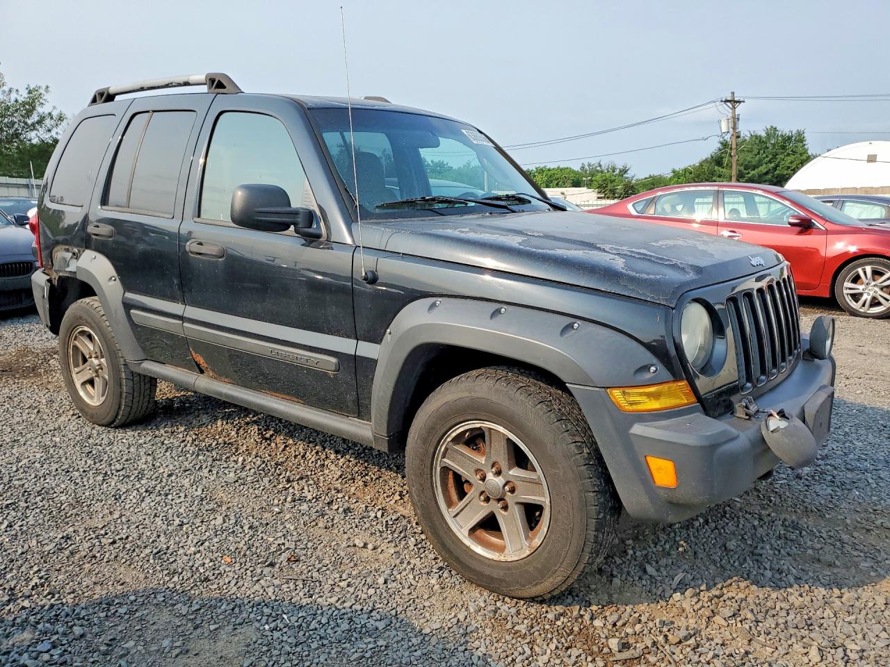 2005 Jeep Liberty Renegade Black vin: 1J4GL38K85W725695