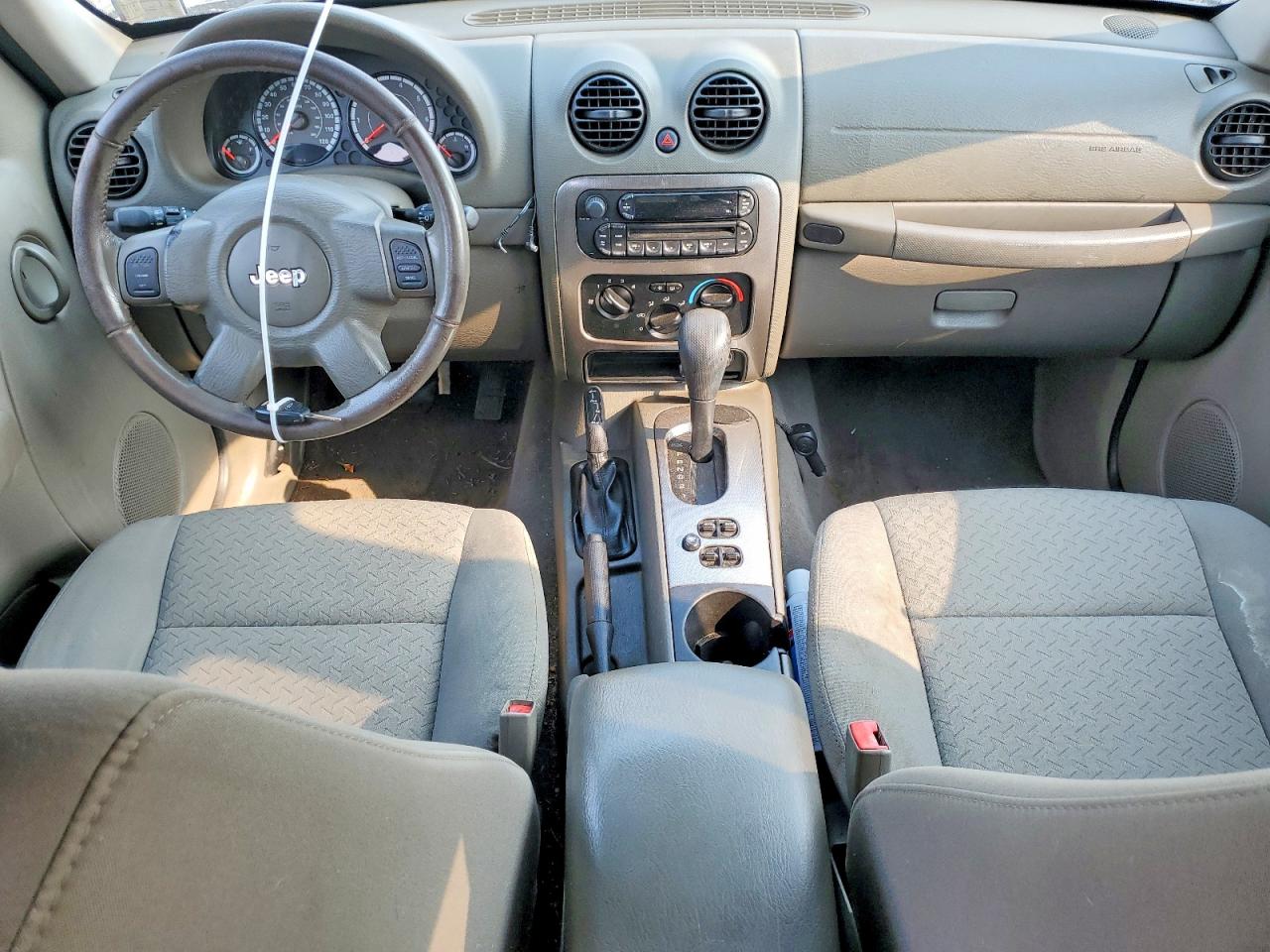2005 Jeep Liberty Renegade Black vin: 1J4GL38K85W725695
