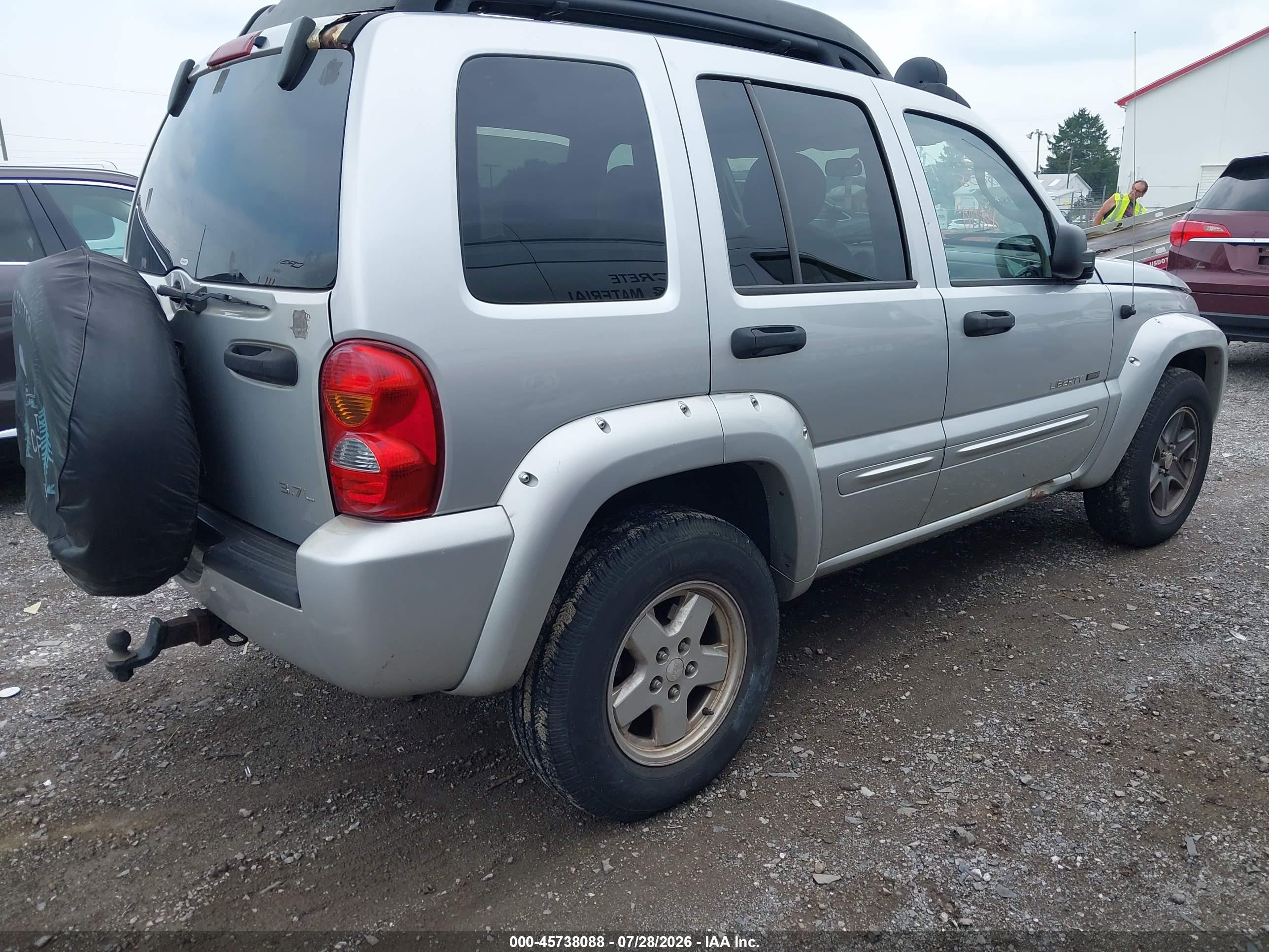 2003 Jeep Liberty Renegade Silver vin: 1J4GL38K93W569583