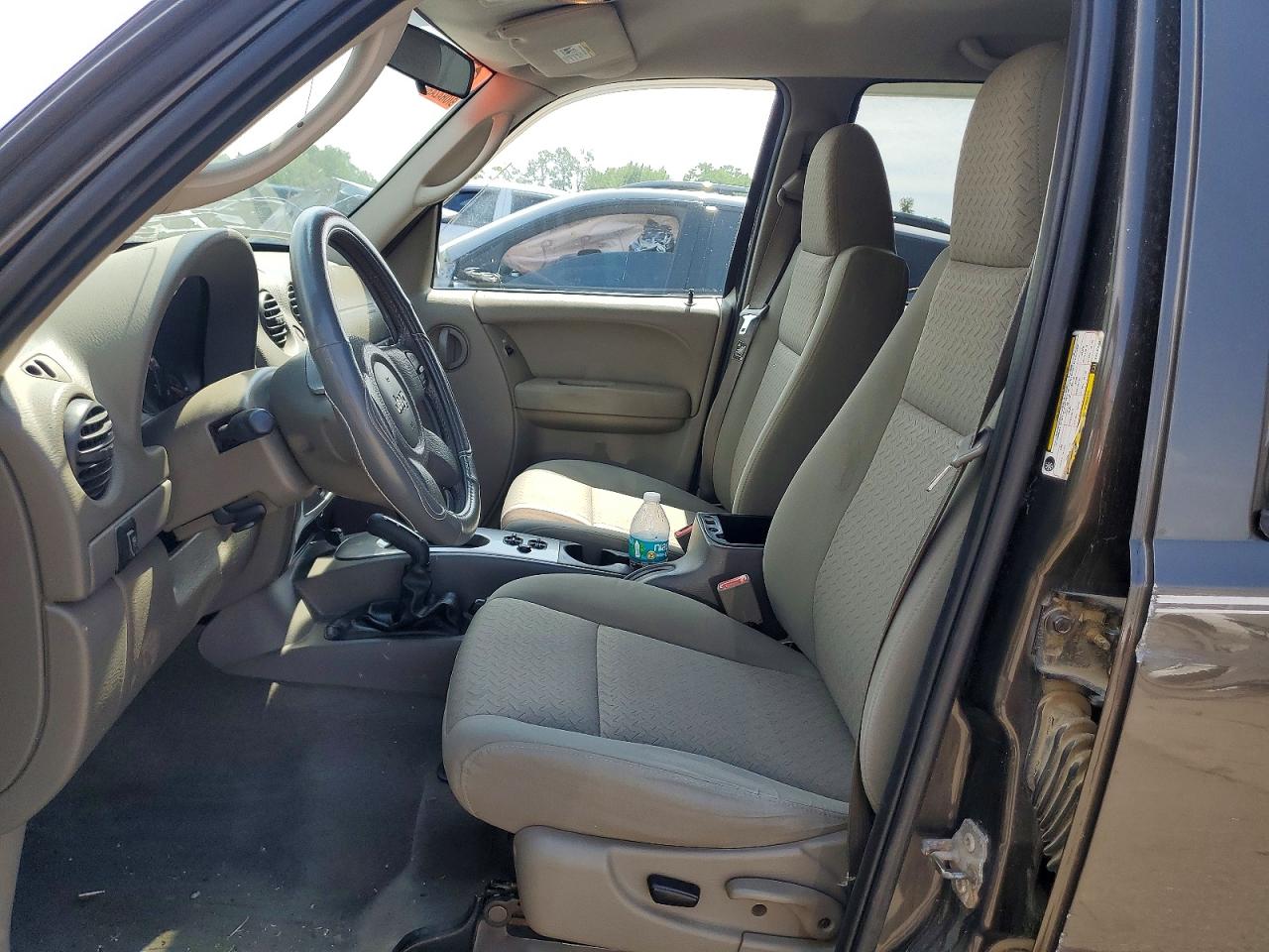 2006 Jeep Liberty Renegade Black vin: 1J4GL38K96W285648