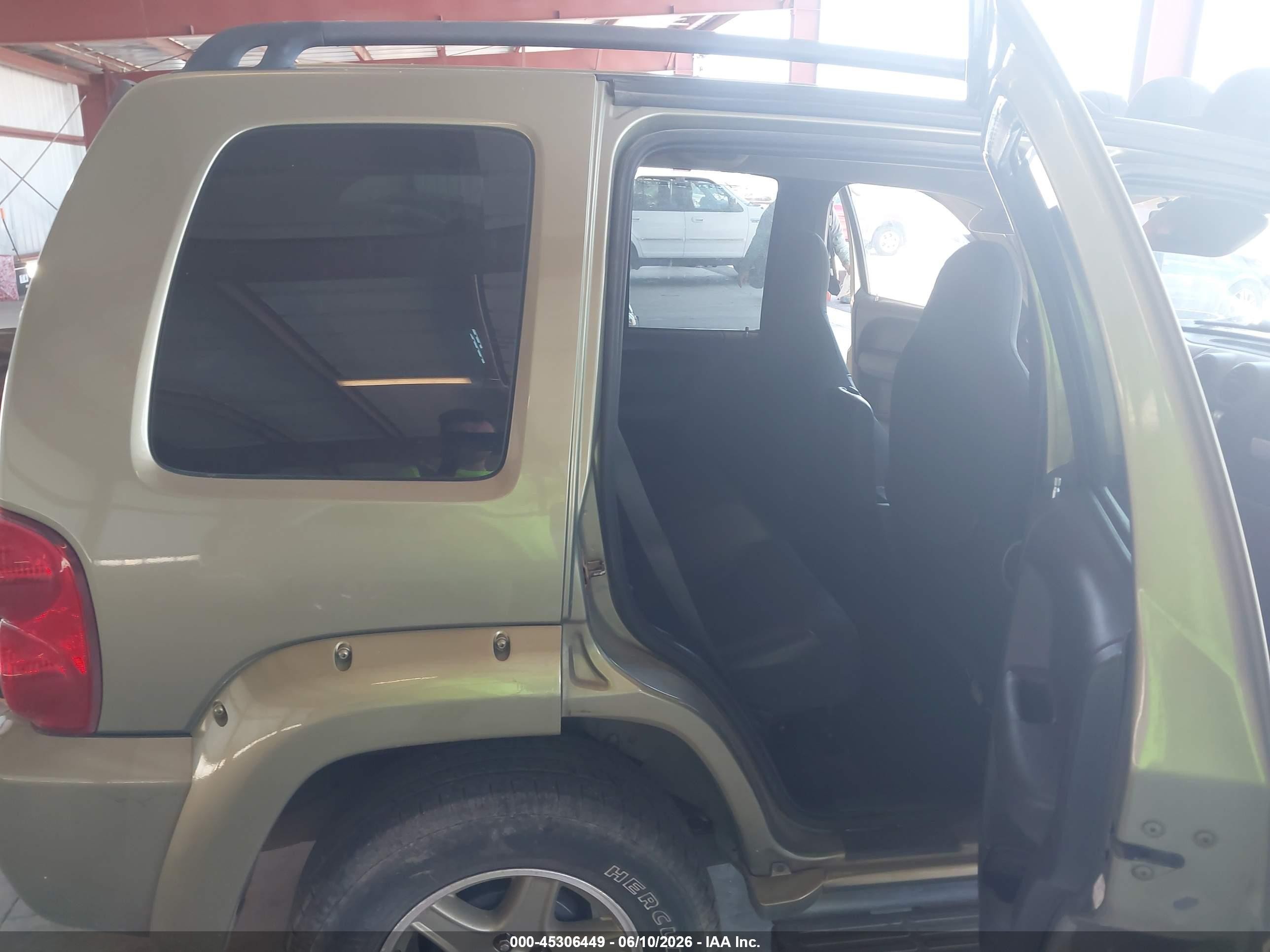 2002 Jeep Liberty Renegade Green vin: 1J4GL38KX2W333104