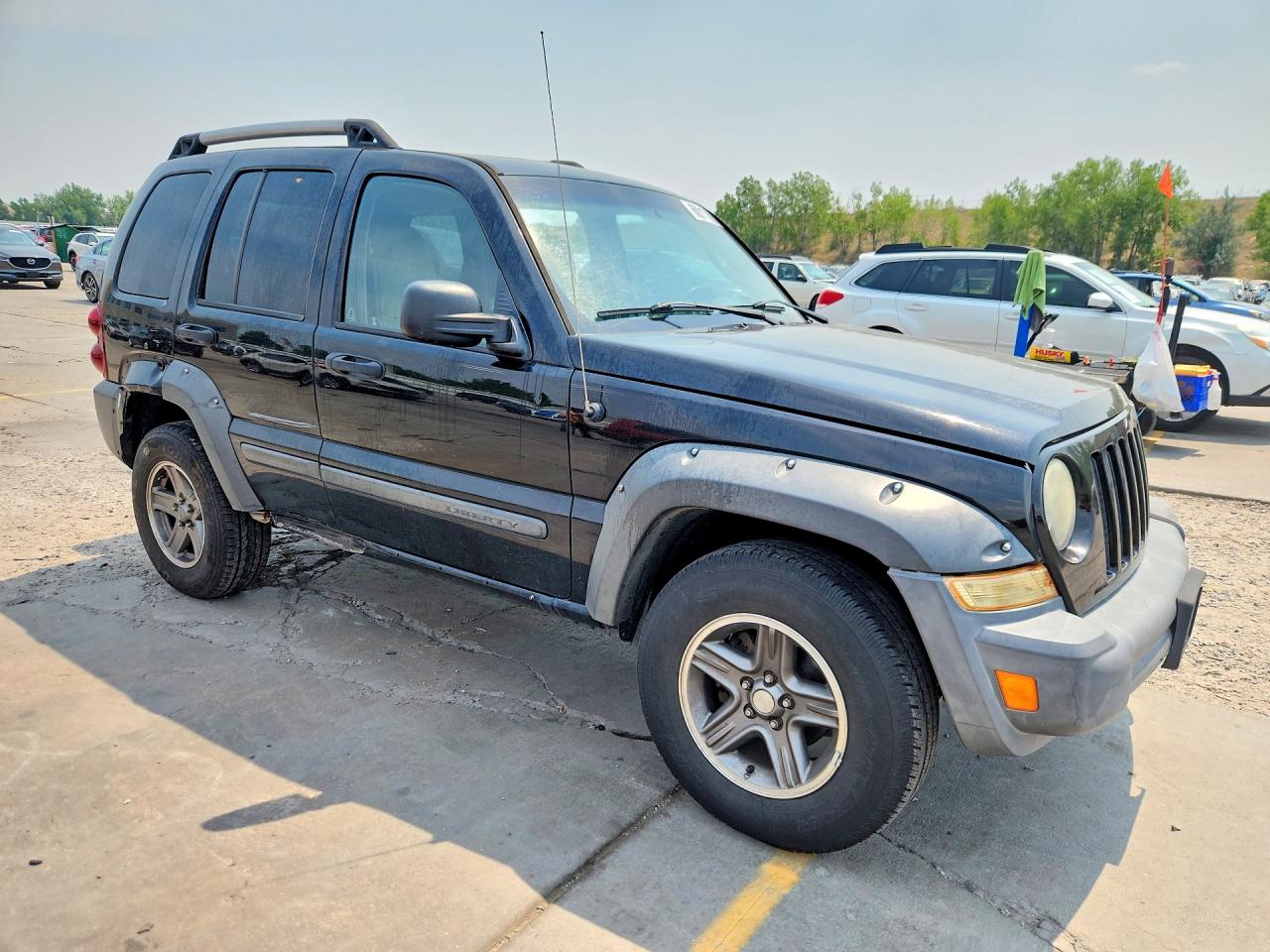 2005 Jeep Liberty Renegade Black vin: 1J4GL38KX5W704475
