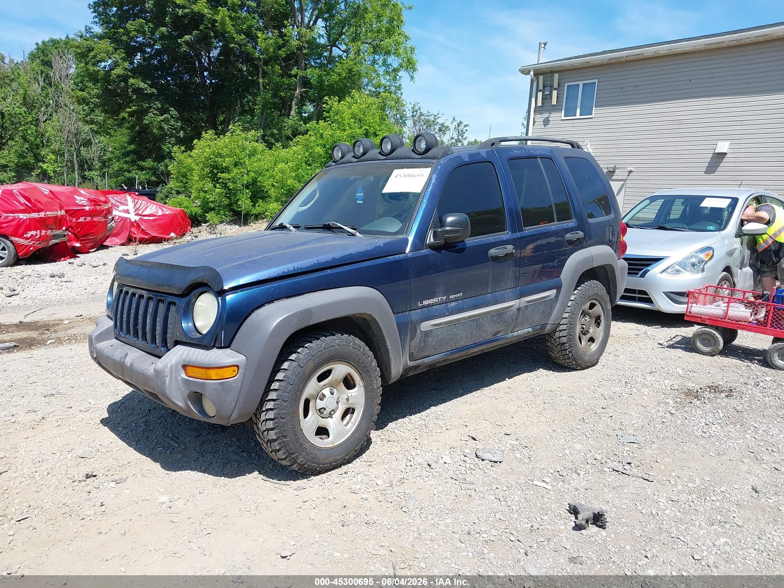 2002 Jeep Liberty Sport Черный vin: 1J4GL48112W333246
