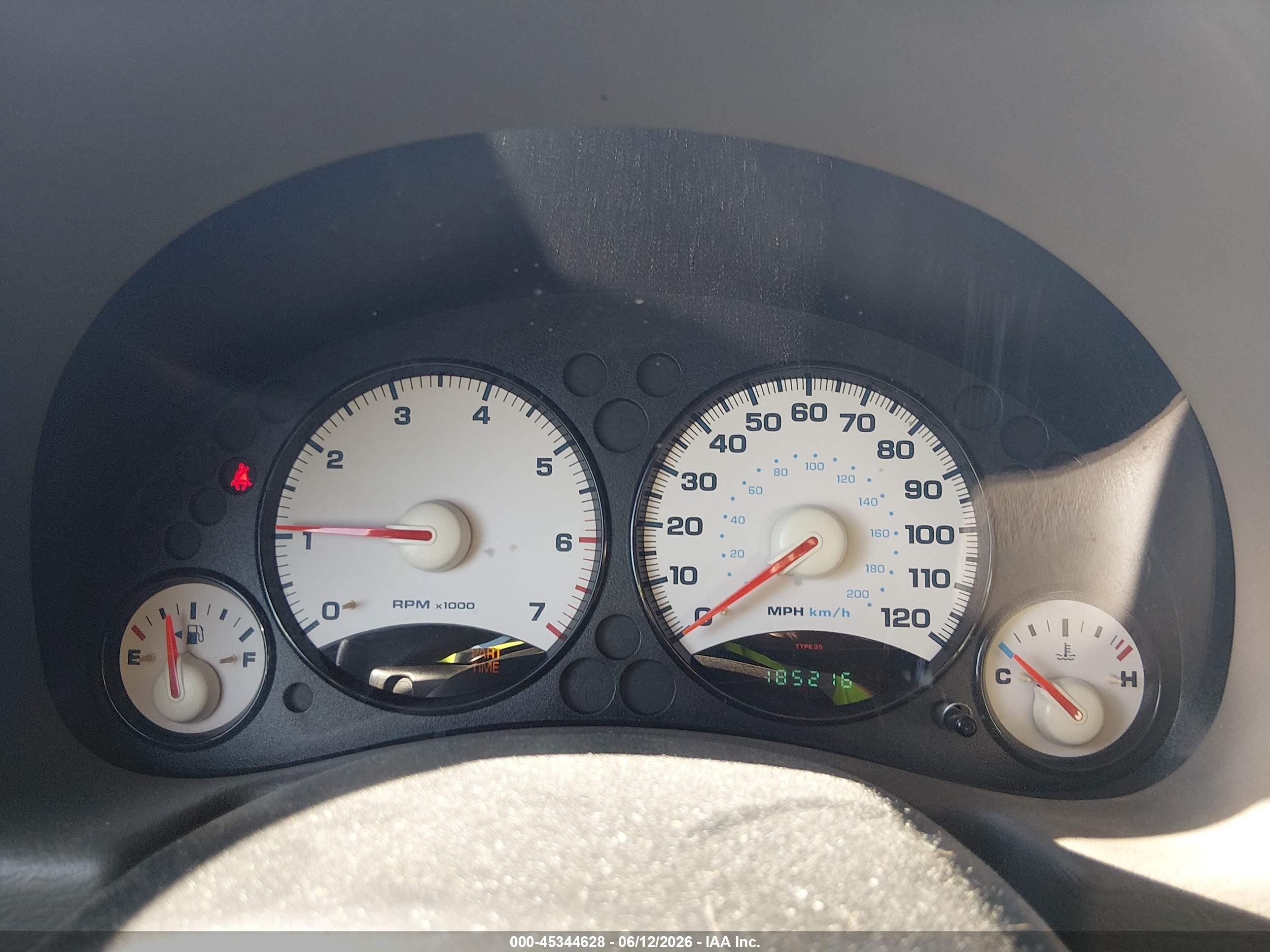2002 Jeep Liberty Sport White vin: 1J4GL48182W239039