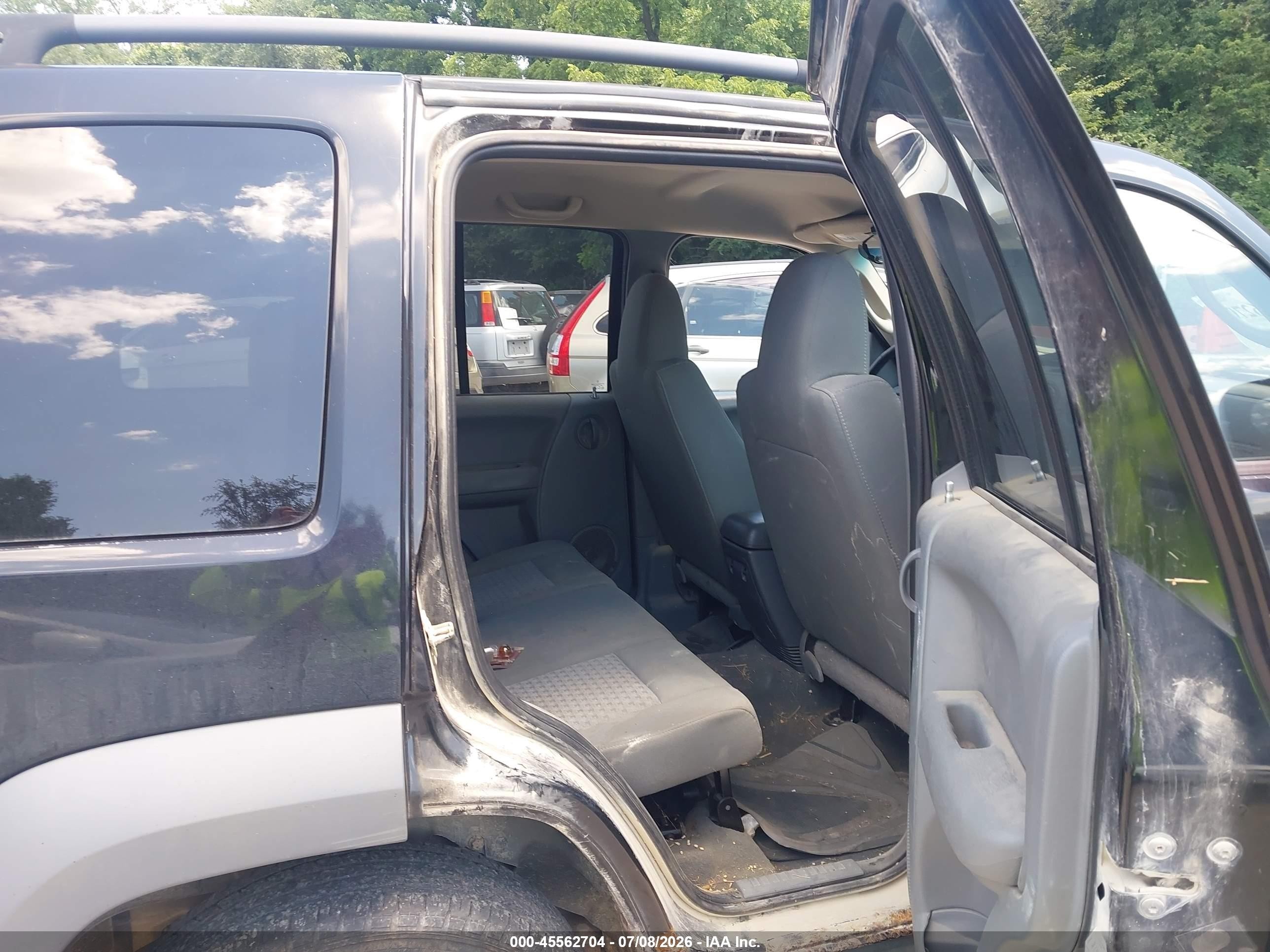 2005 Jeep Liberty Sport Черный vin: 1J4GL48565W655498