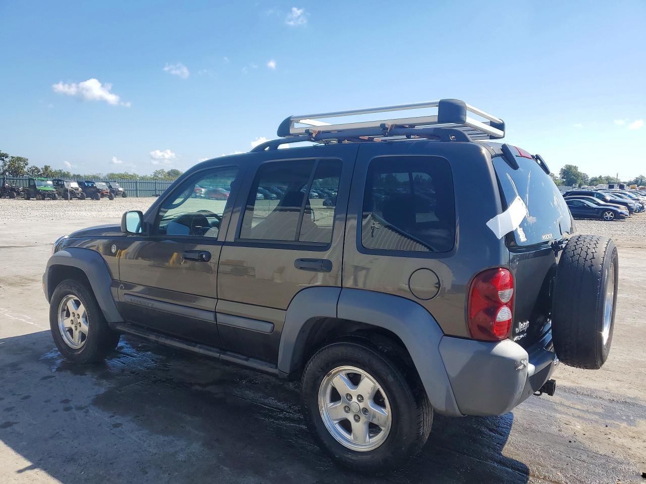 2005 Jeep Liberty Sport Угольный vin: 1J4GL485X5W635772