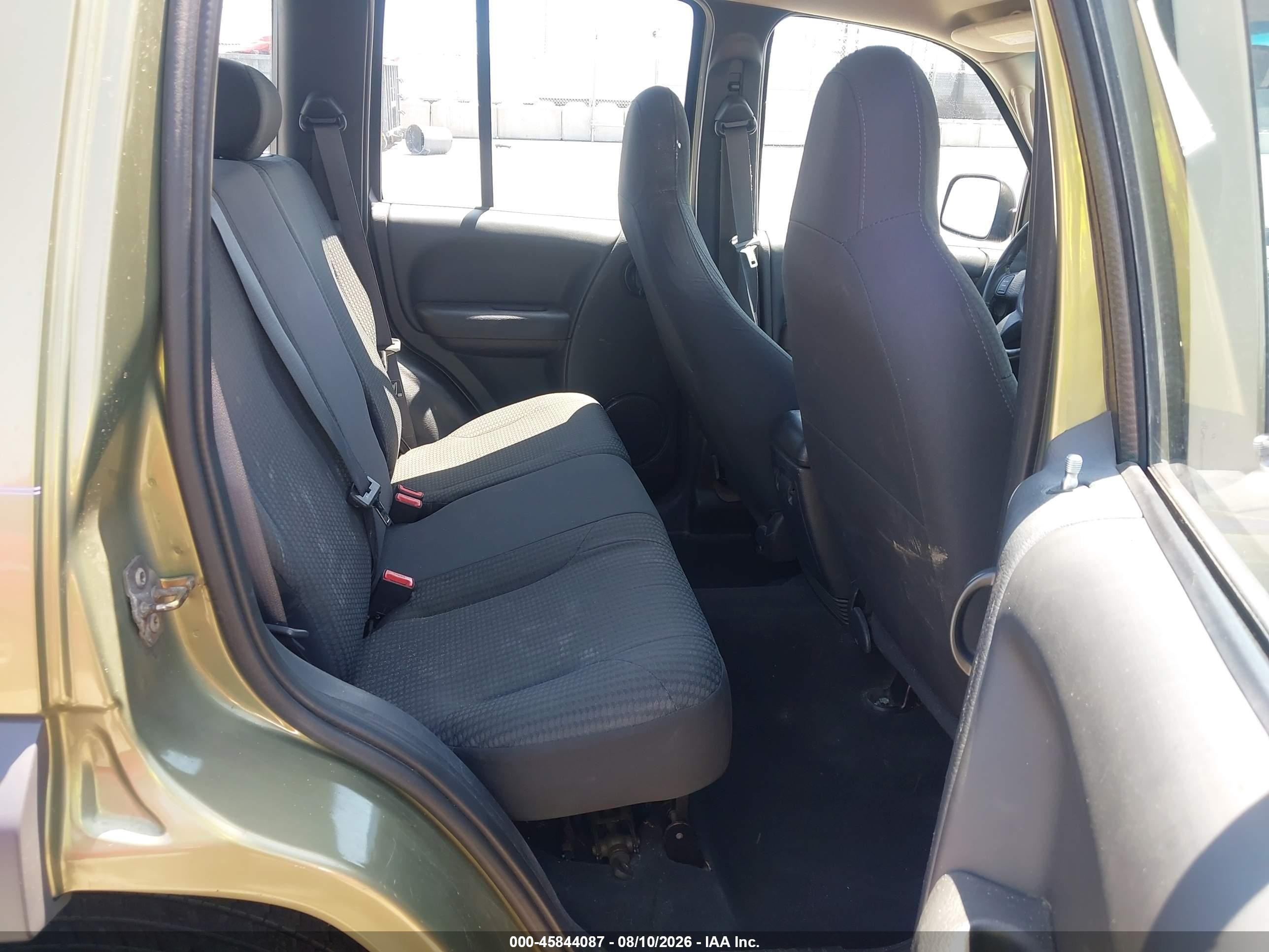 2003 Jeep Liberty Sport/freedom Green vin: 1J4GL48K03W627635