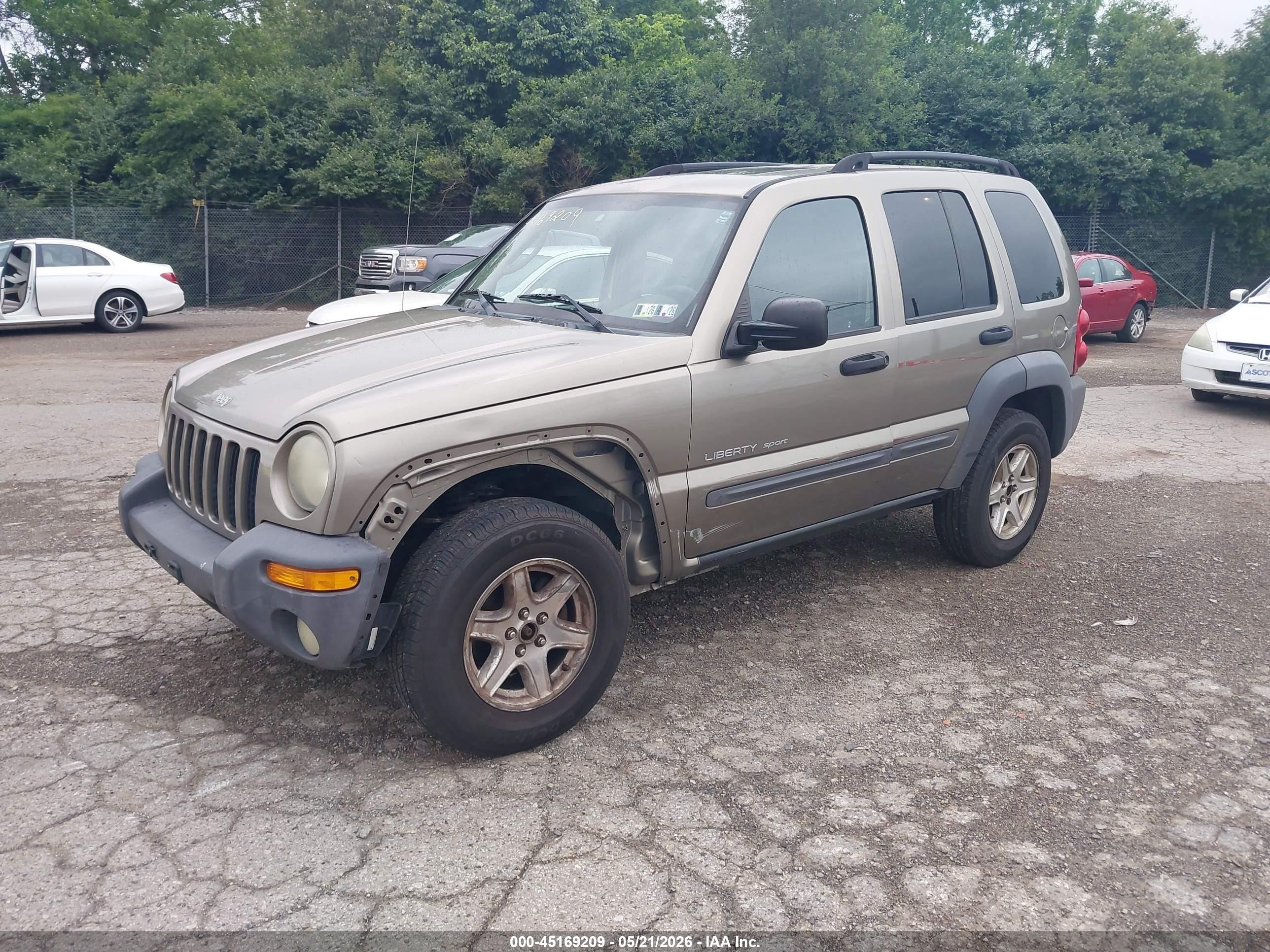 2003 Jeep Liberty Sport Tan vin: 1J4GL48K03W671375