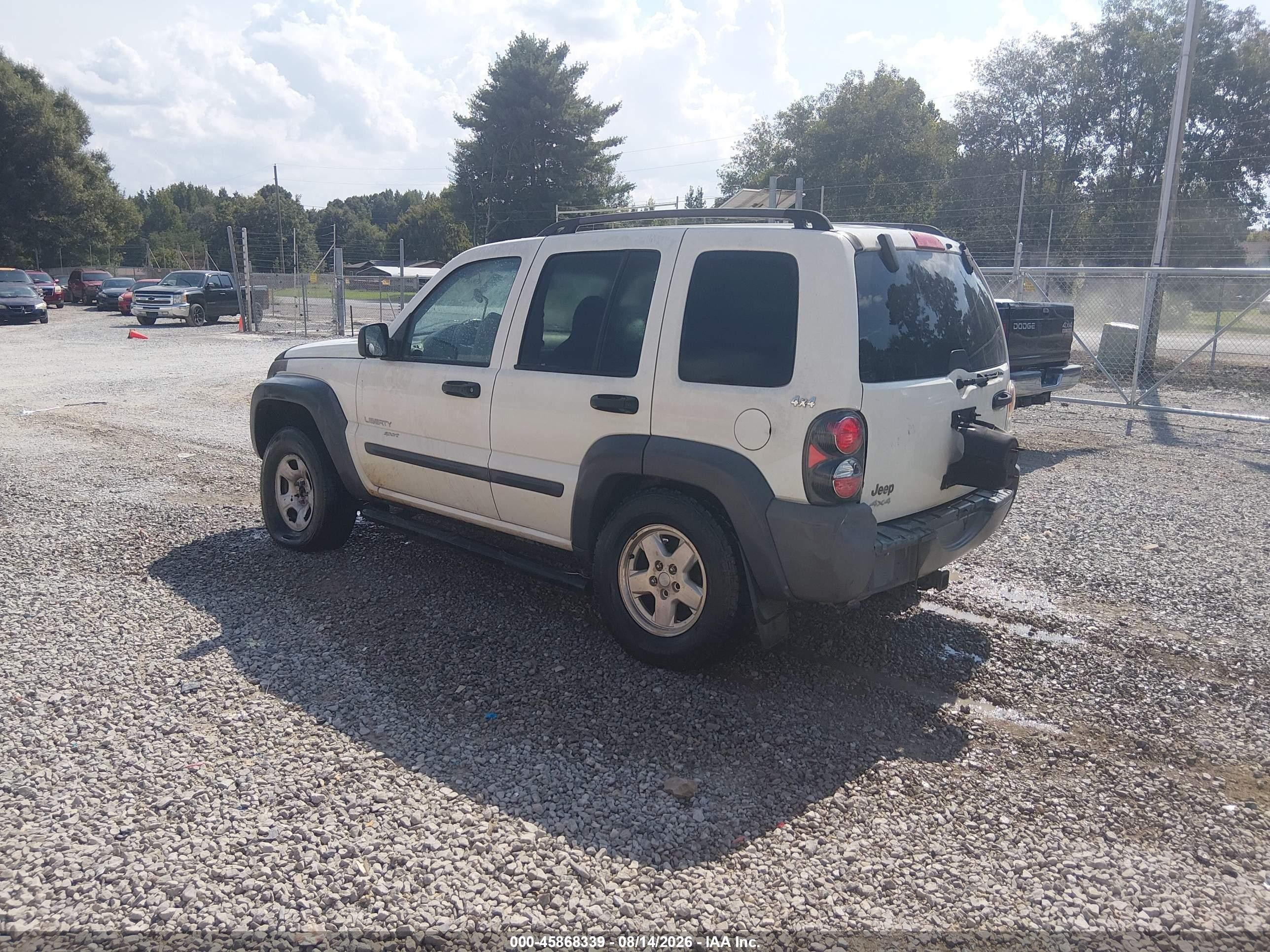 2004 Jeep Liberty Sport White vin: 1J4GL48K04W108800